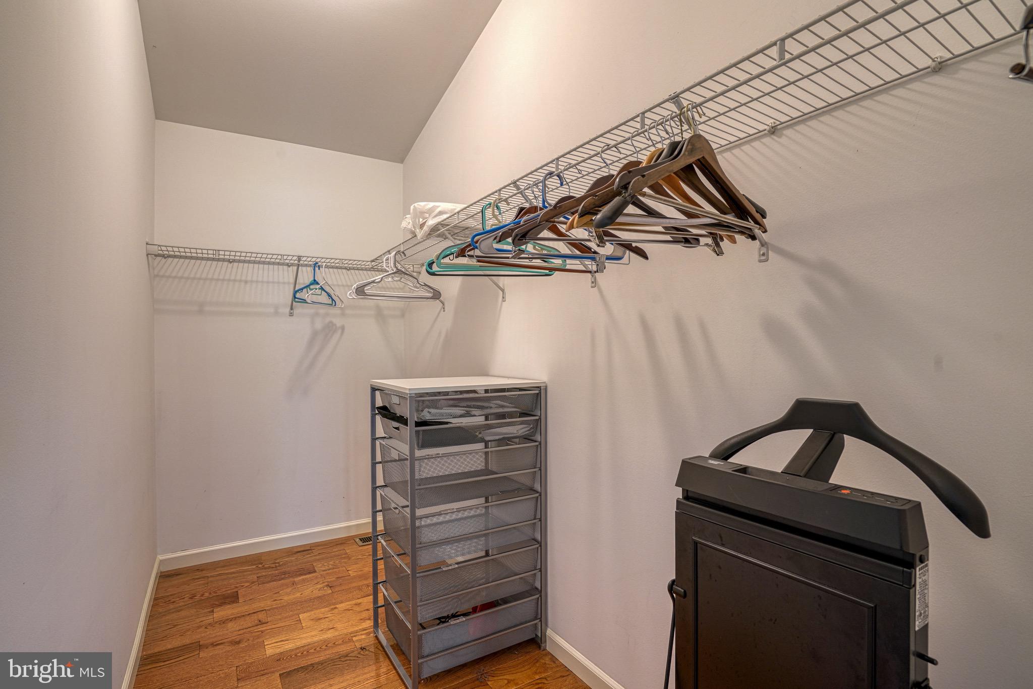 COVENTRY FARMS - Residential