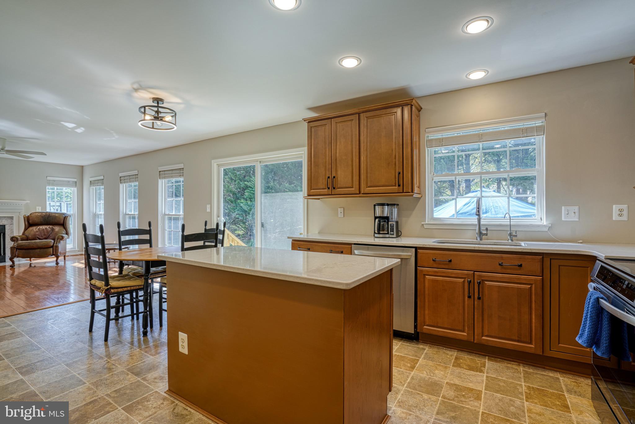 COVENTRY FARMS - Residential