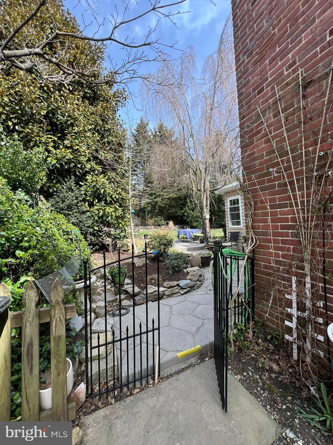 LAFAYETTE HILL - Residential