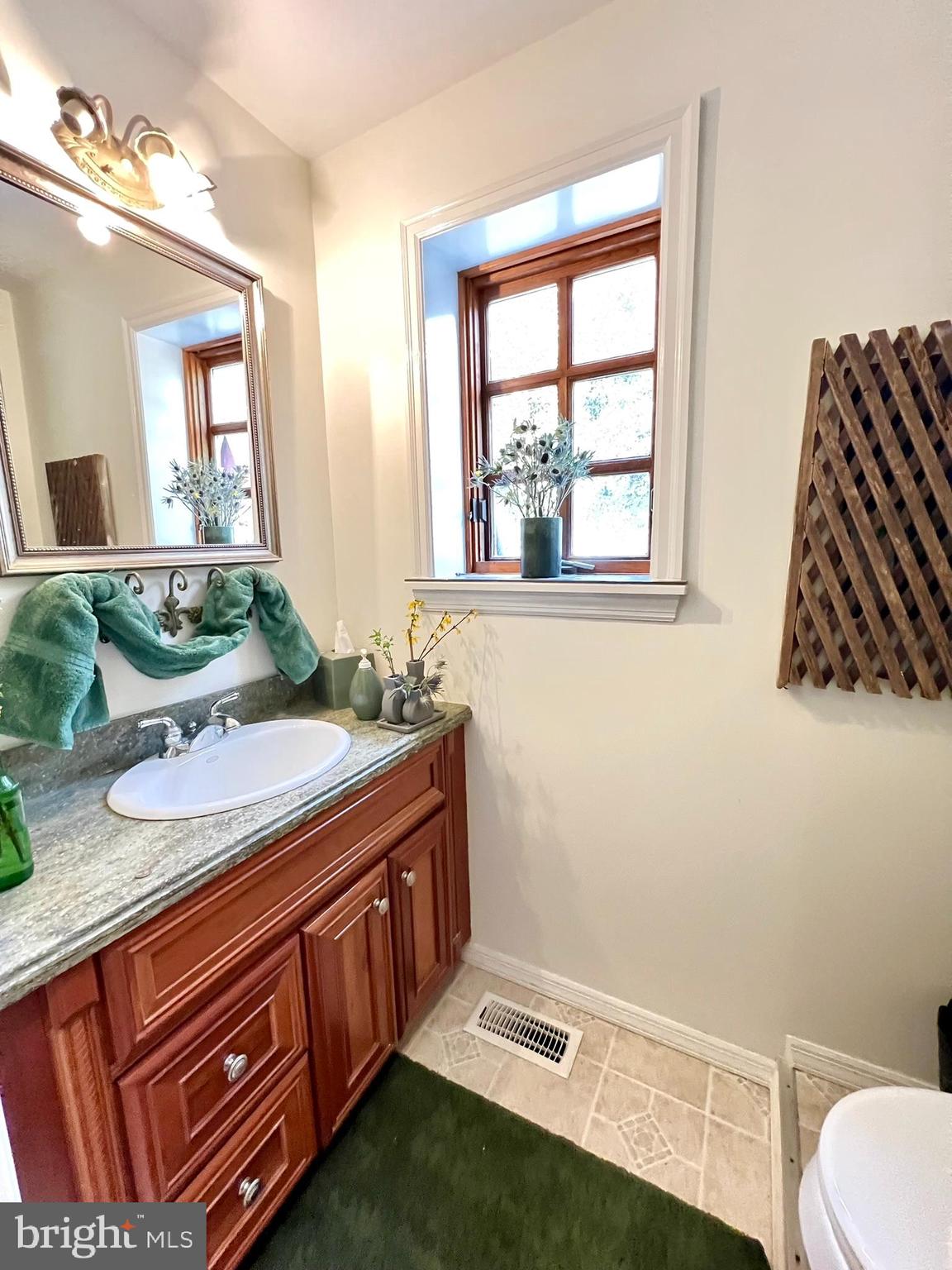 LAFAYETTE HILL - Residential