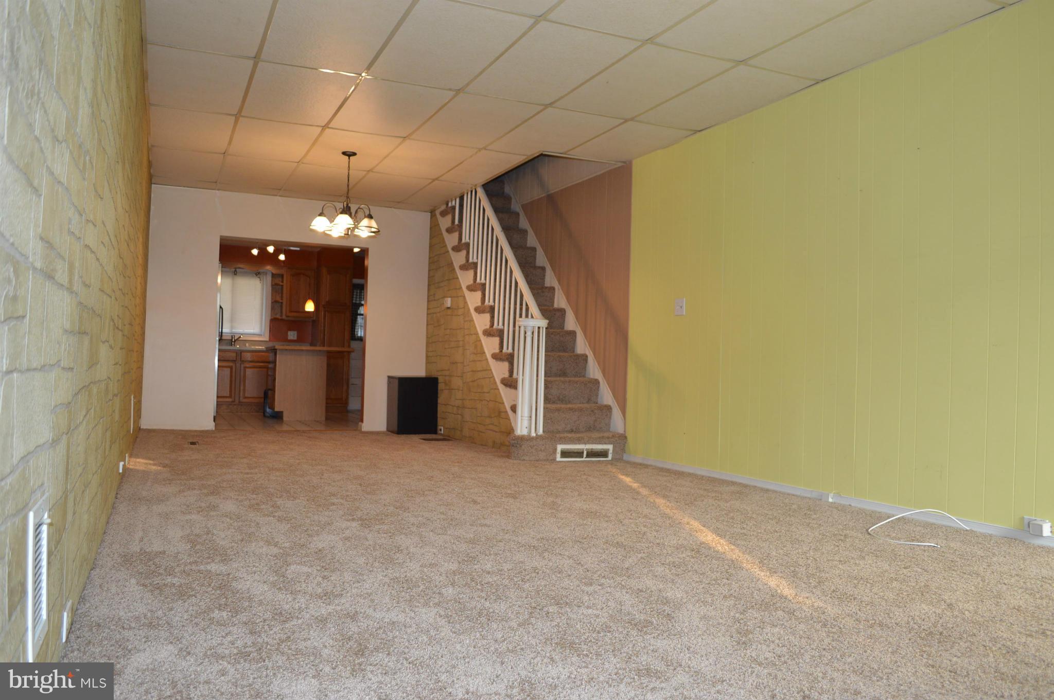 HIGHLANDTOWN - Residential