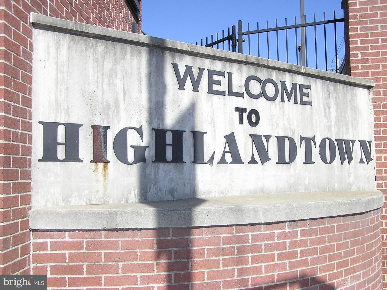 HIGHLANDTOWN - Residential