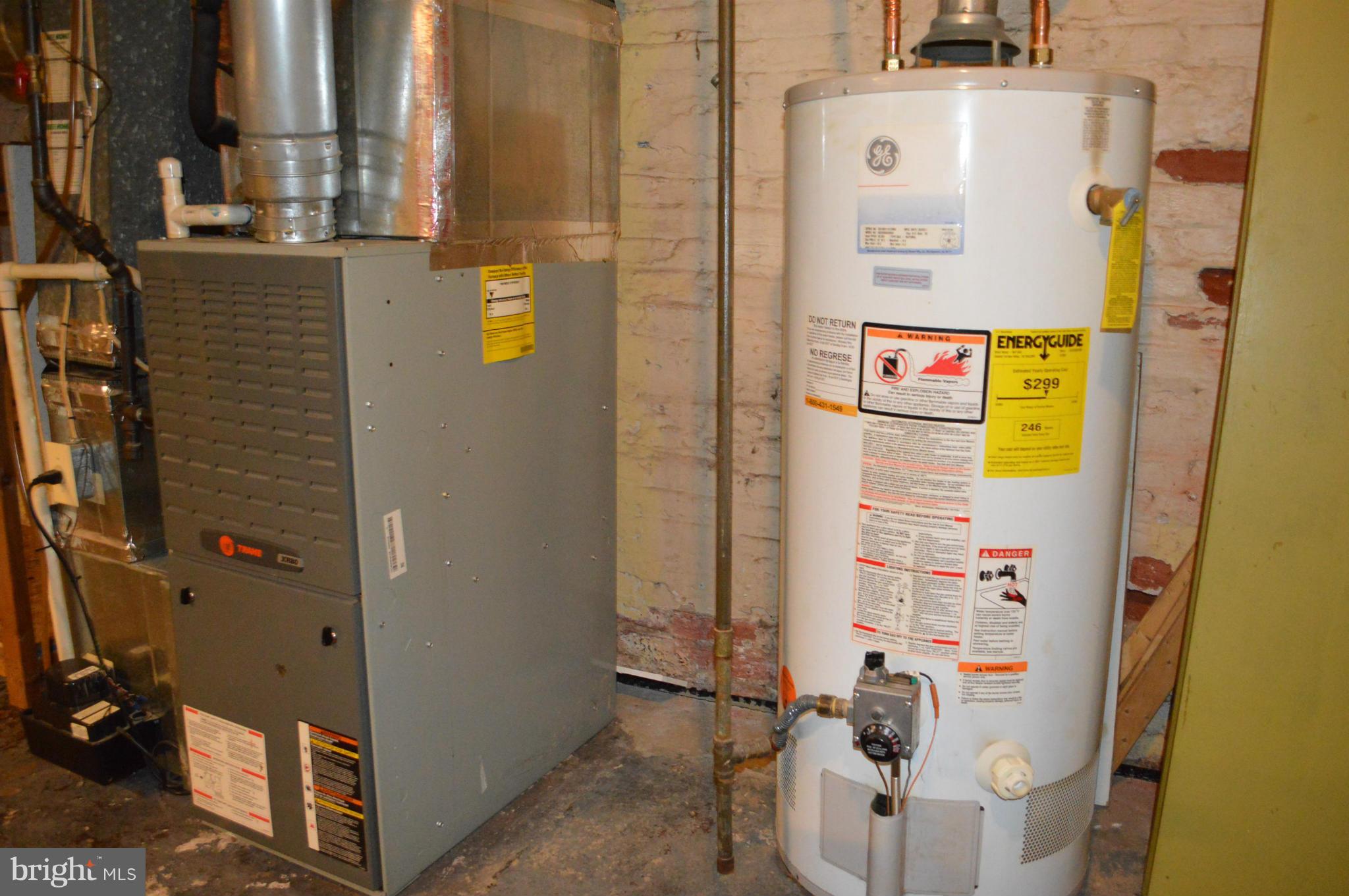 HIGHLANDTOWN - Residential