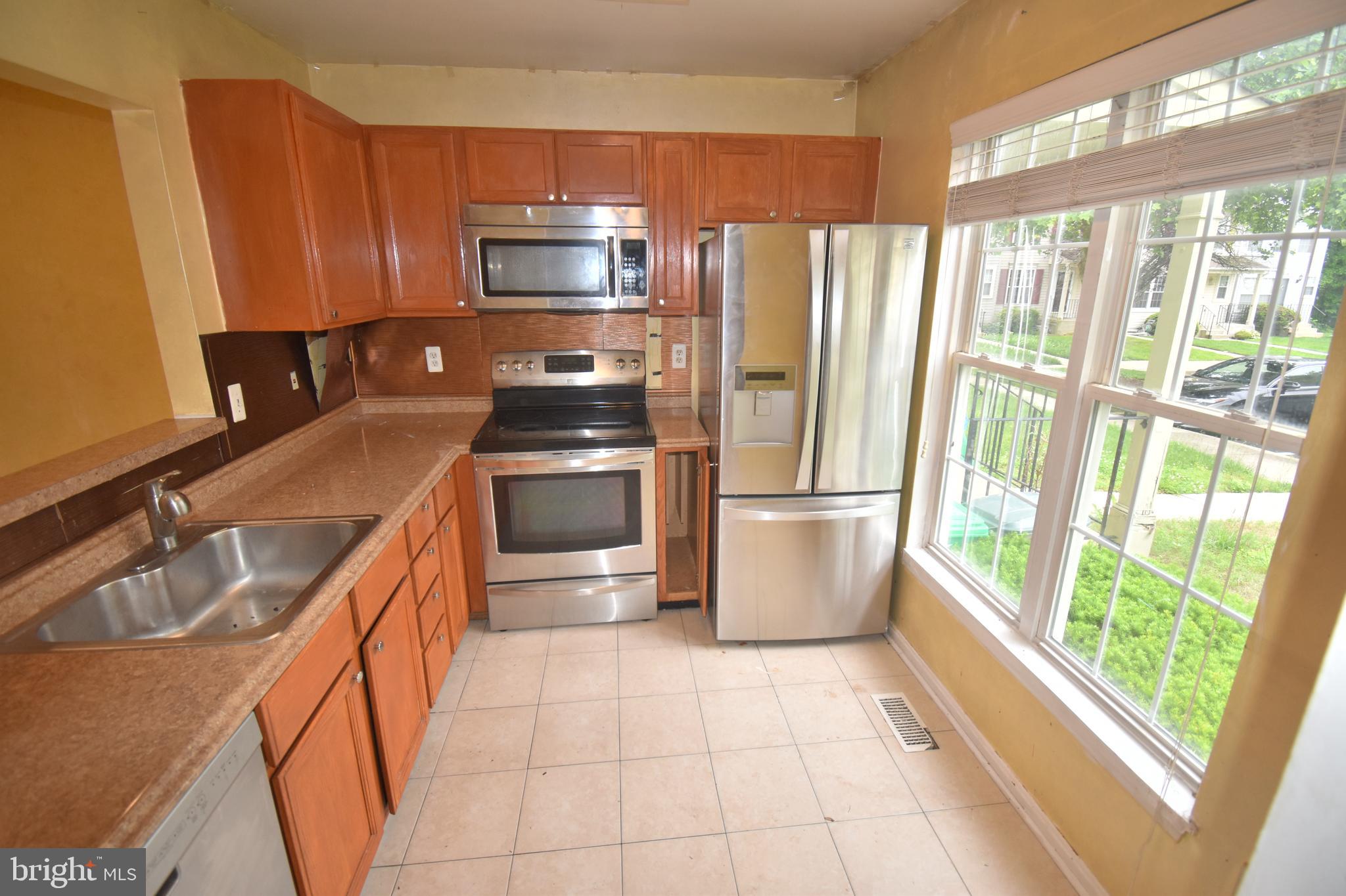 KINGS GRANT - Residential