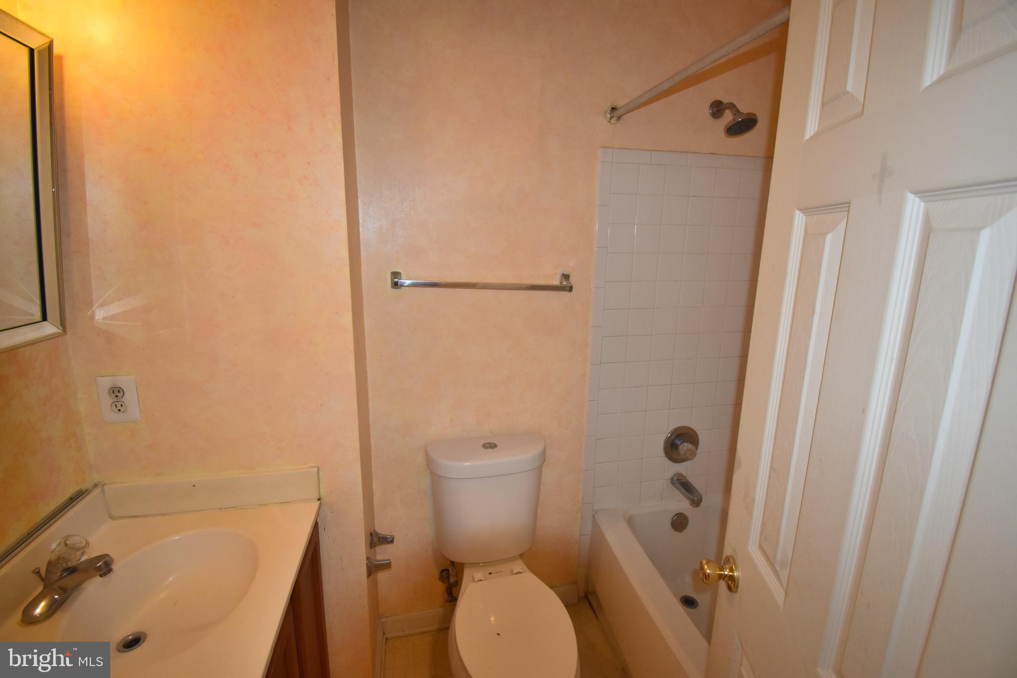 KINGS GRANT - Residential