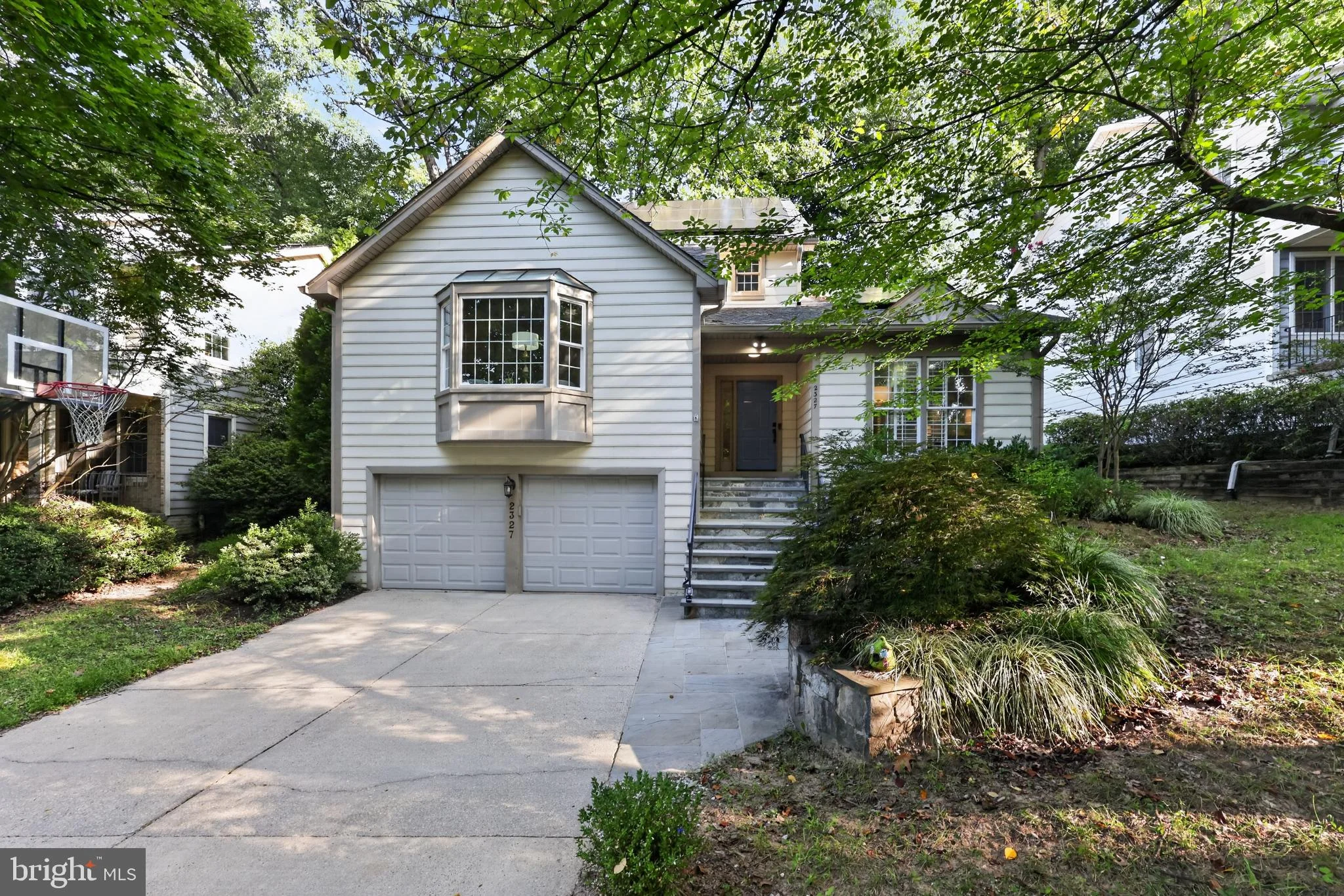 2327 Ashboro Drive Dr, Chevy Chase, MD, 20815