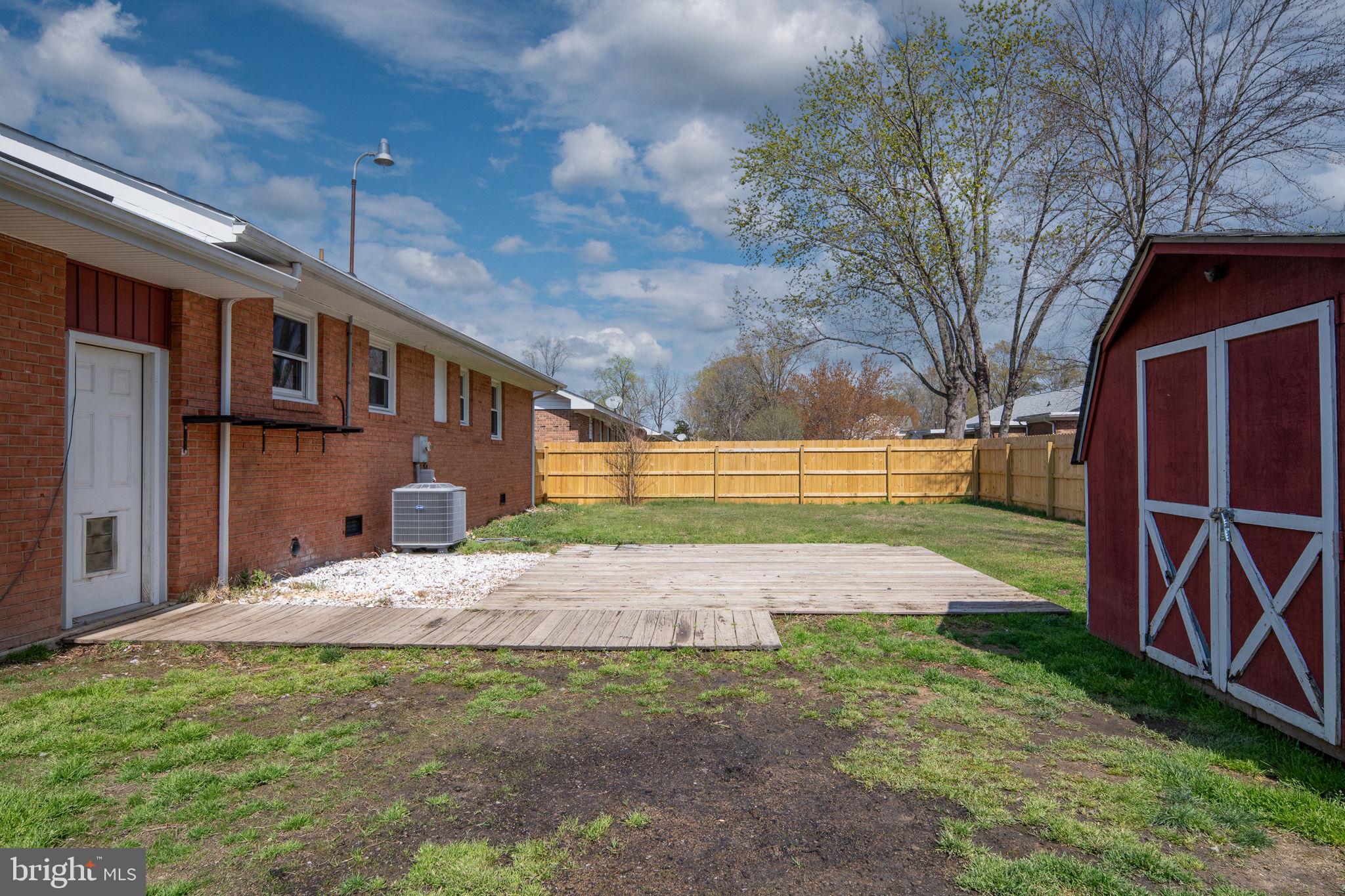 CLASSIC SHORES - Residential