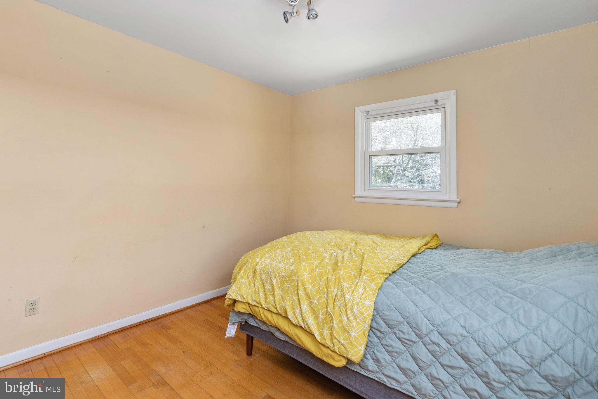 CLASSIC SHORES - Residential