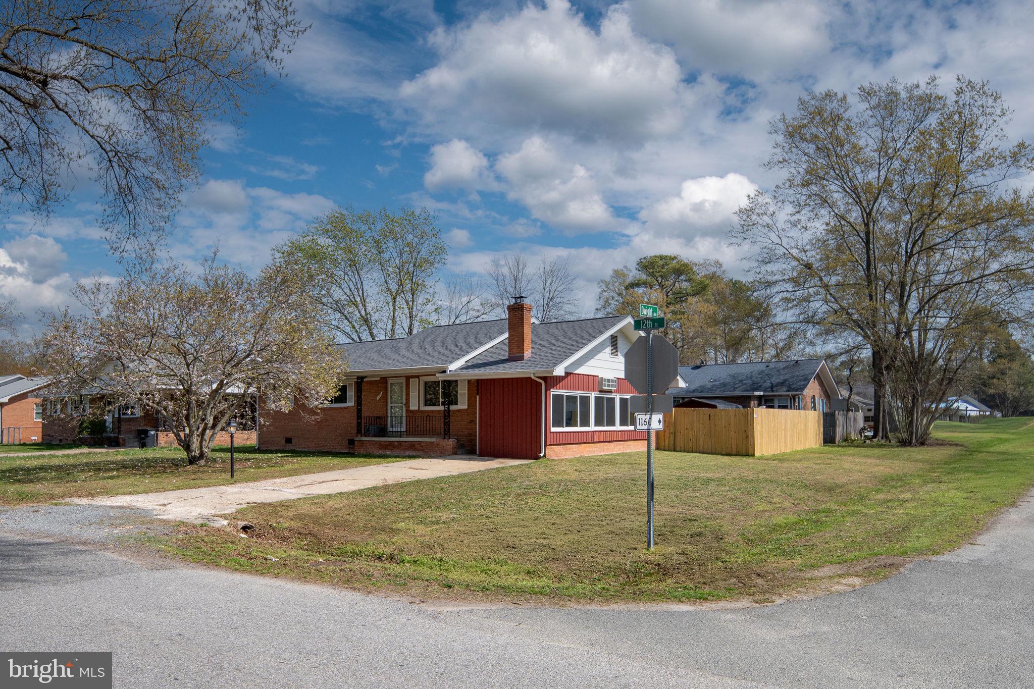 CLASSIC SHORES - Residential