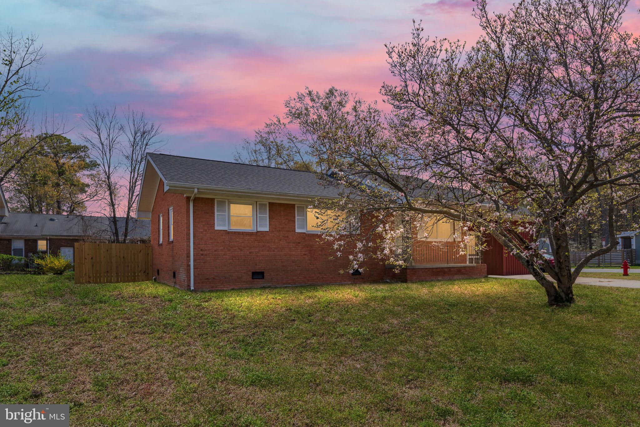 CLASSIC SHORES - Residential