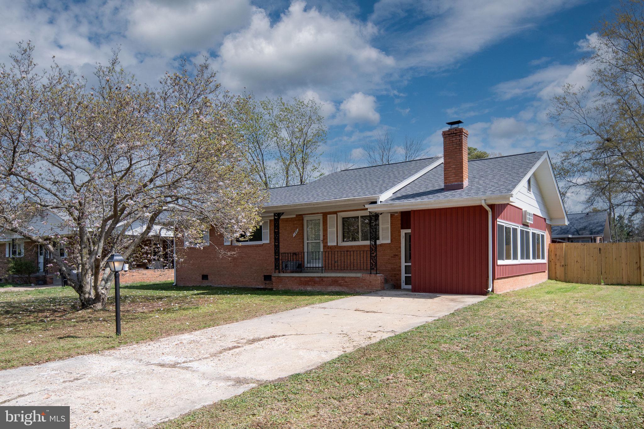 CLASSIC SHORES - Residential