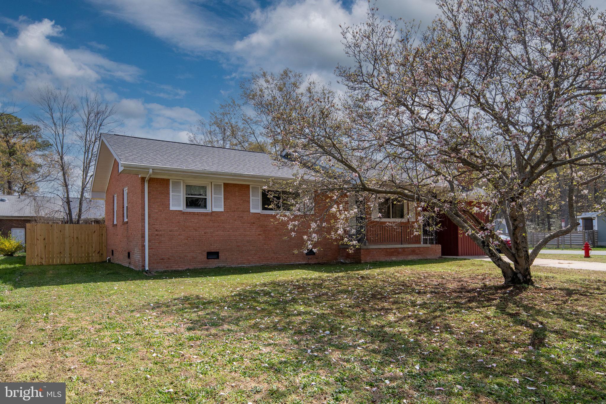 CLASSIC SHORES - Residential