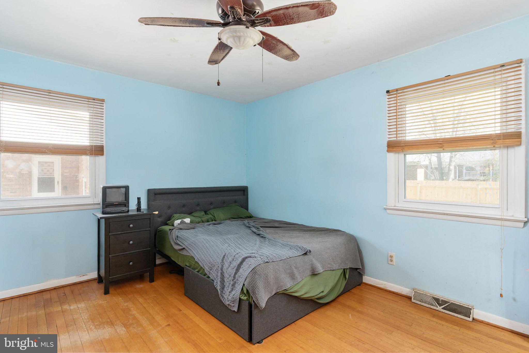 CLASSIC SHORES - Residential