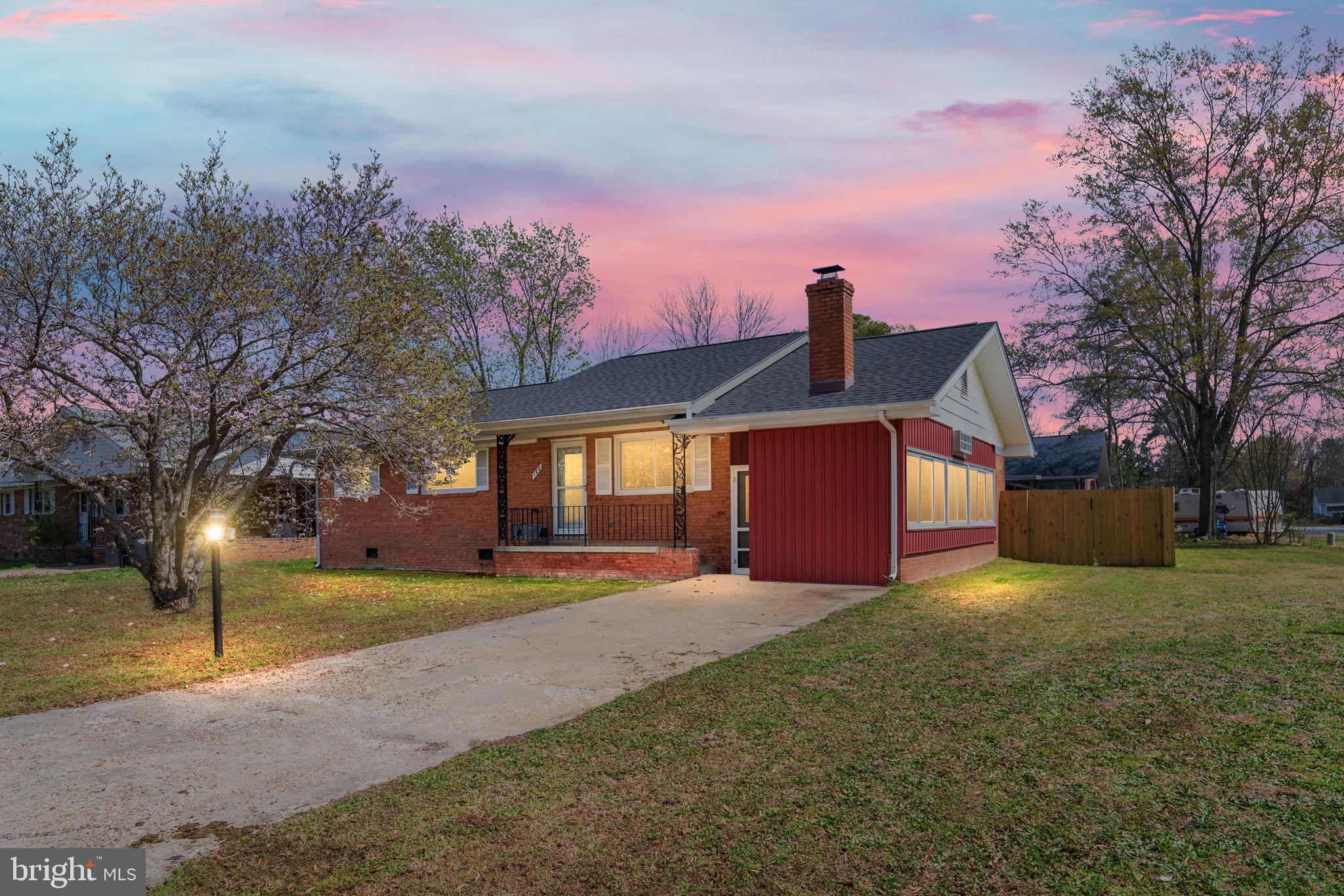 CLASSIC SHORES - Residential