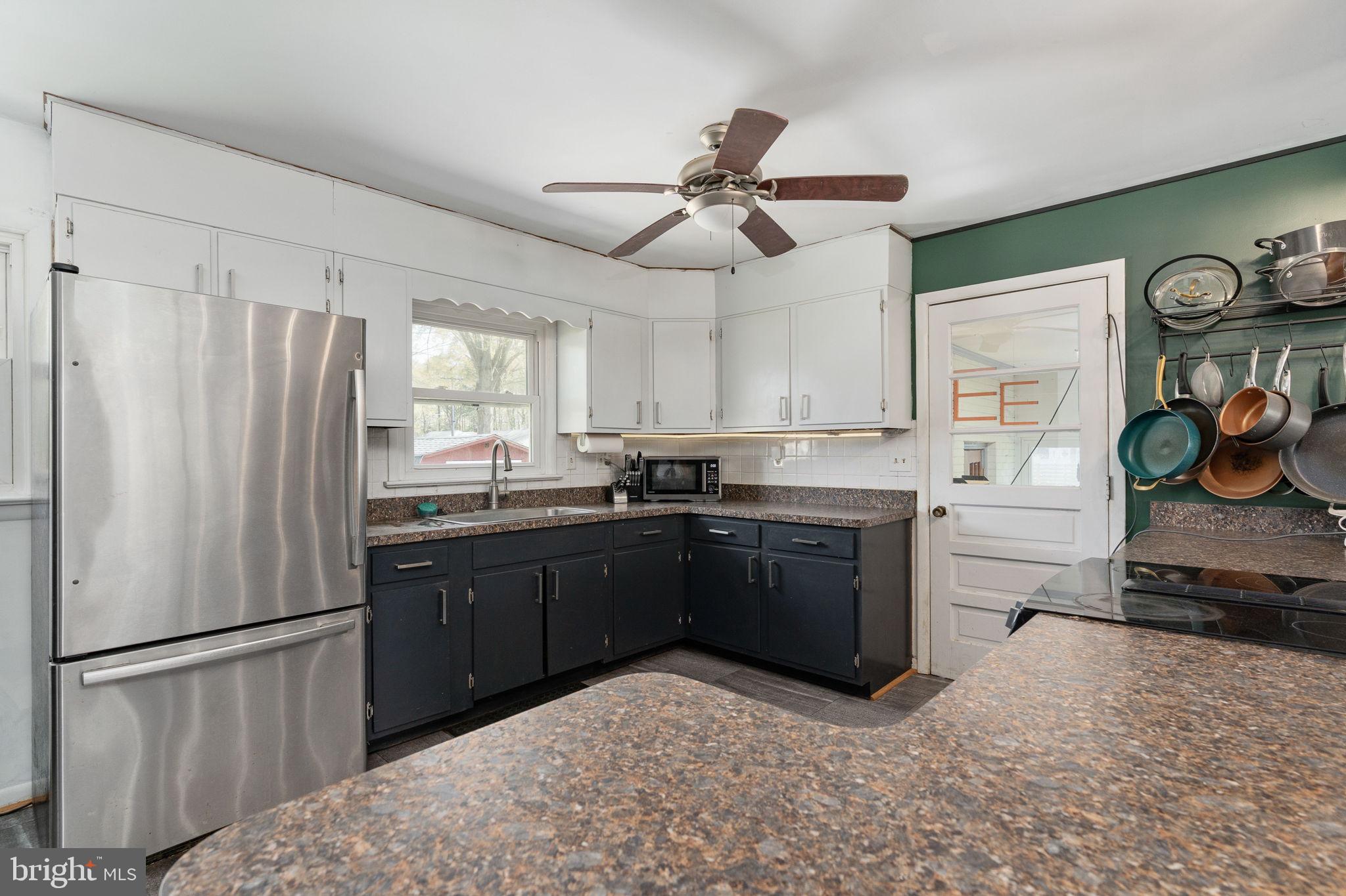 CLASSIC SHORES - Residential