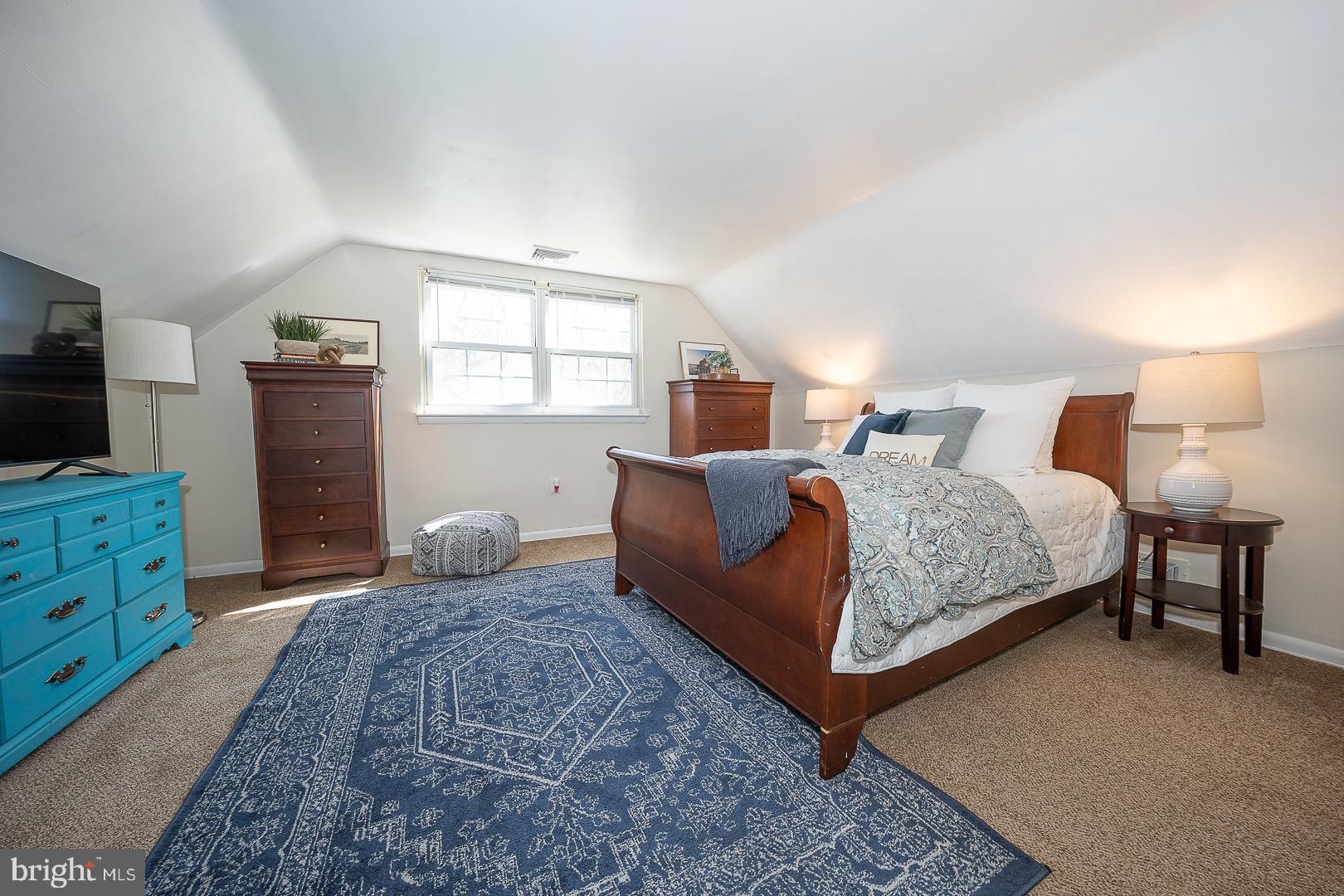 RONNIE PARK - Residential