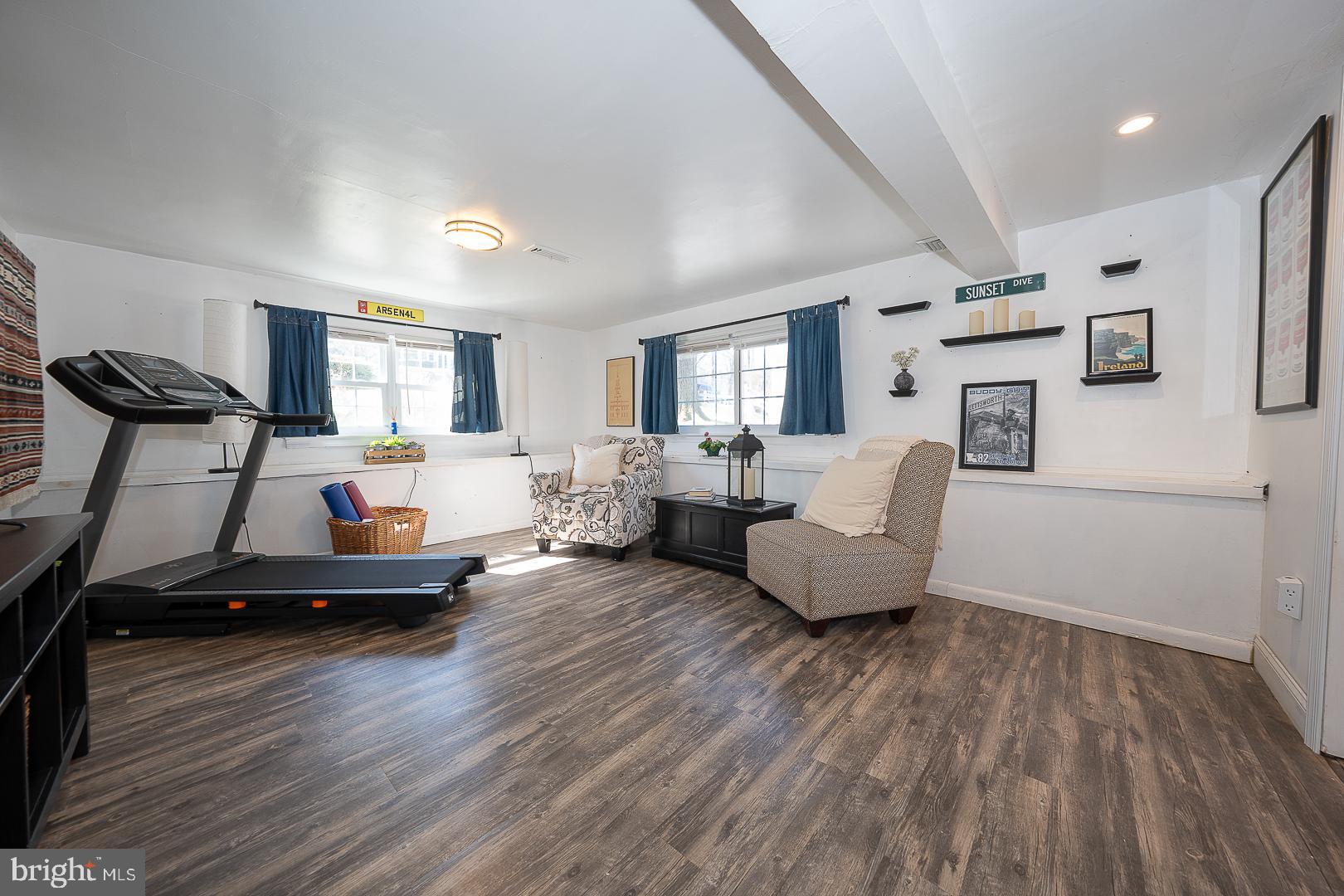 RONNIE PARK - Residential