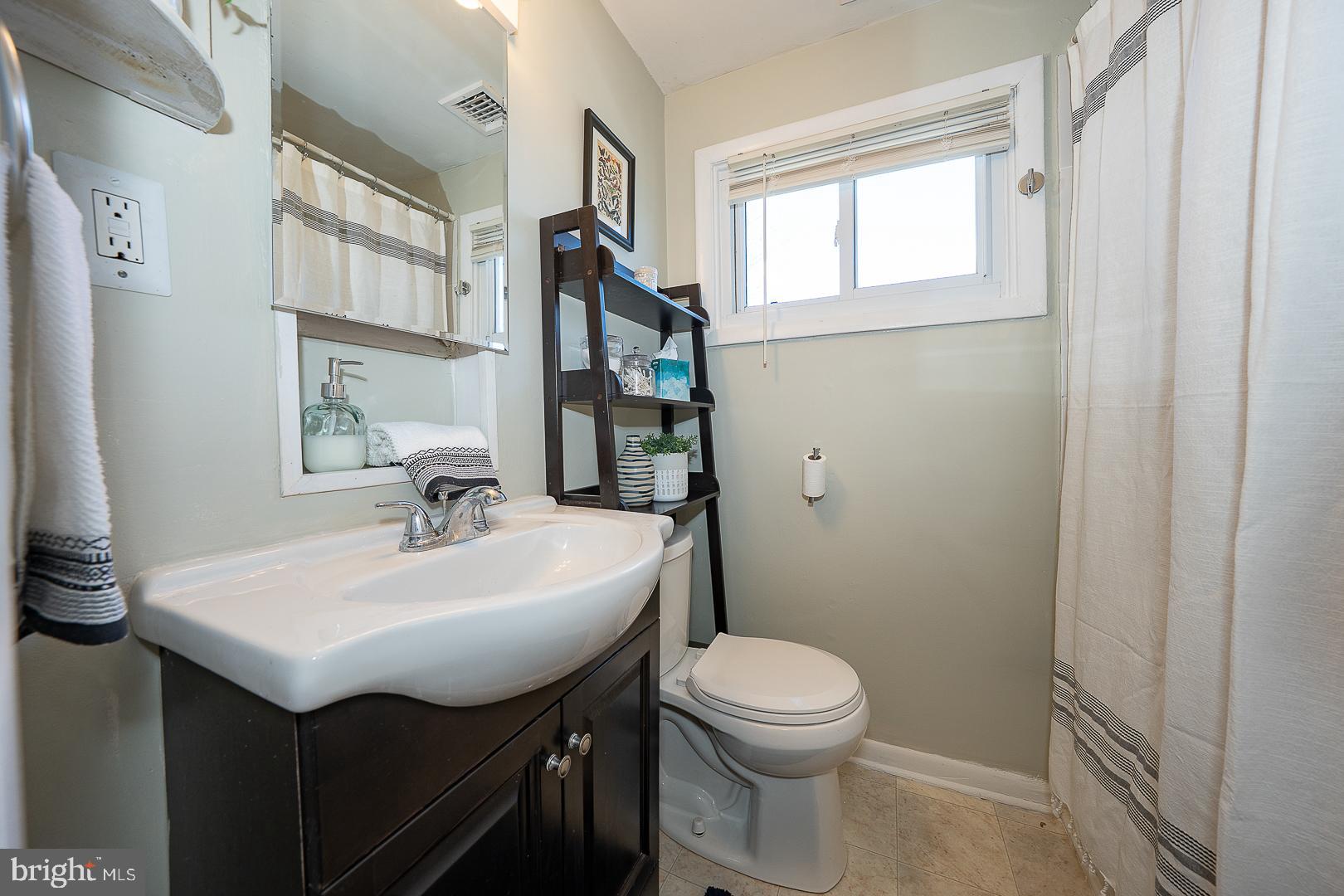 RONNIE PARK - Residential