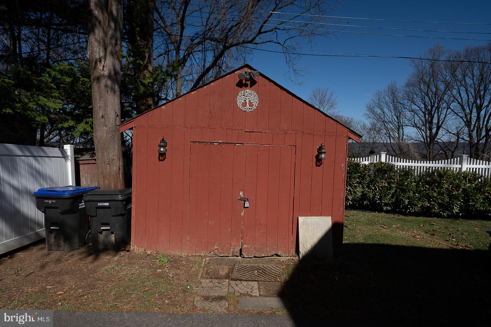 RONNIE PARK - Residential