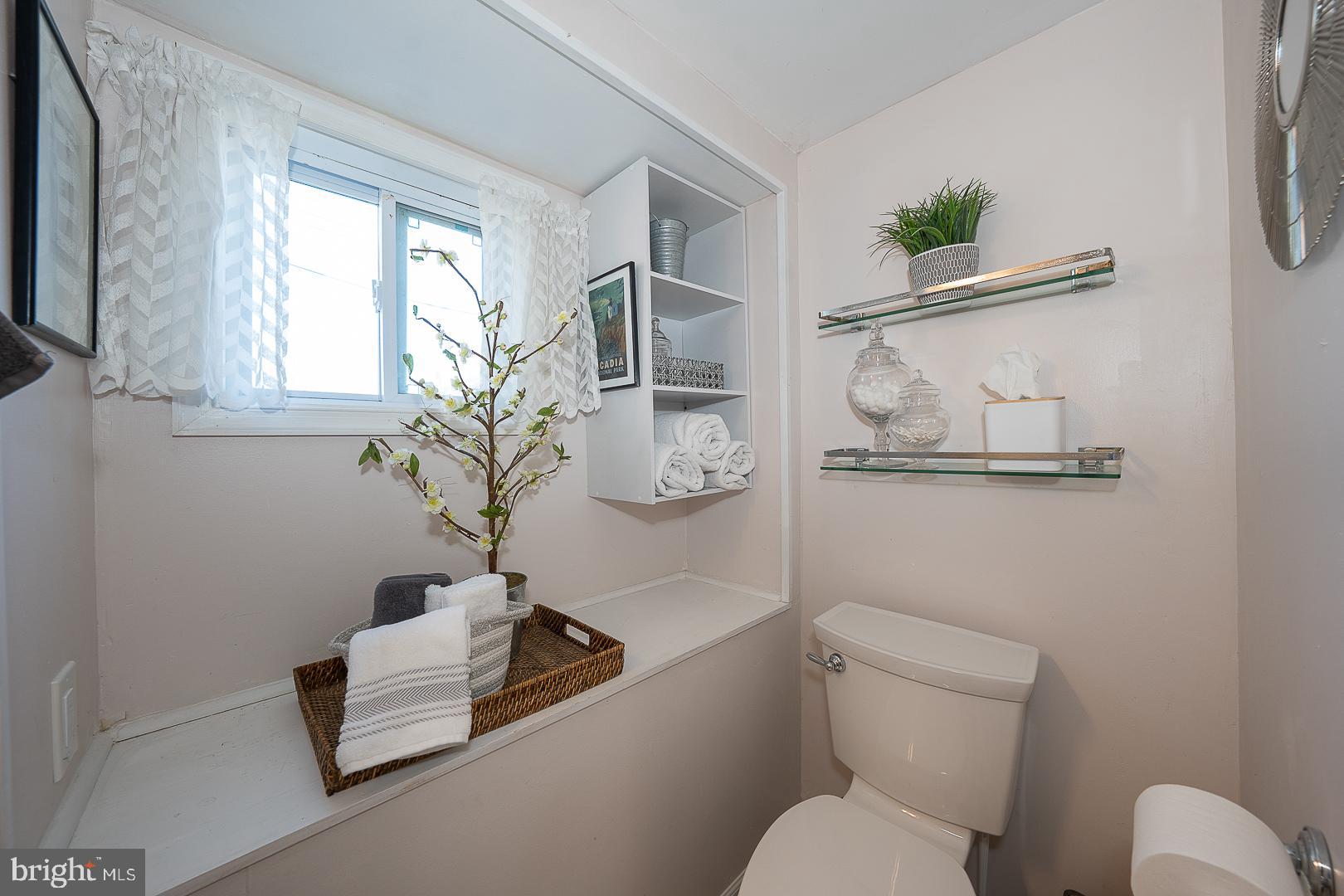 RONNIE PARK - Residential