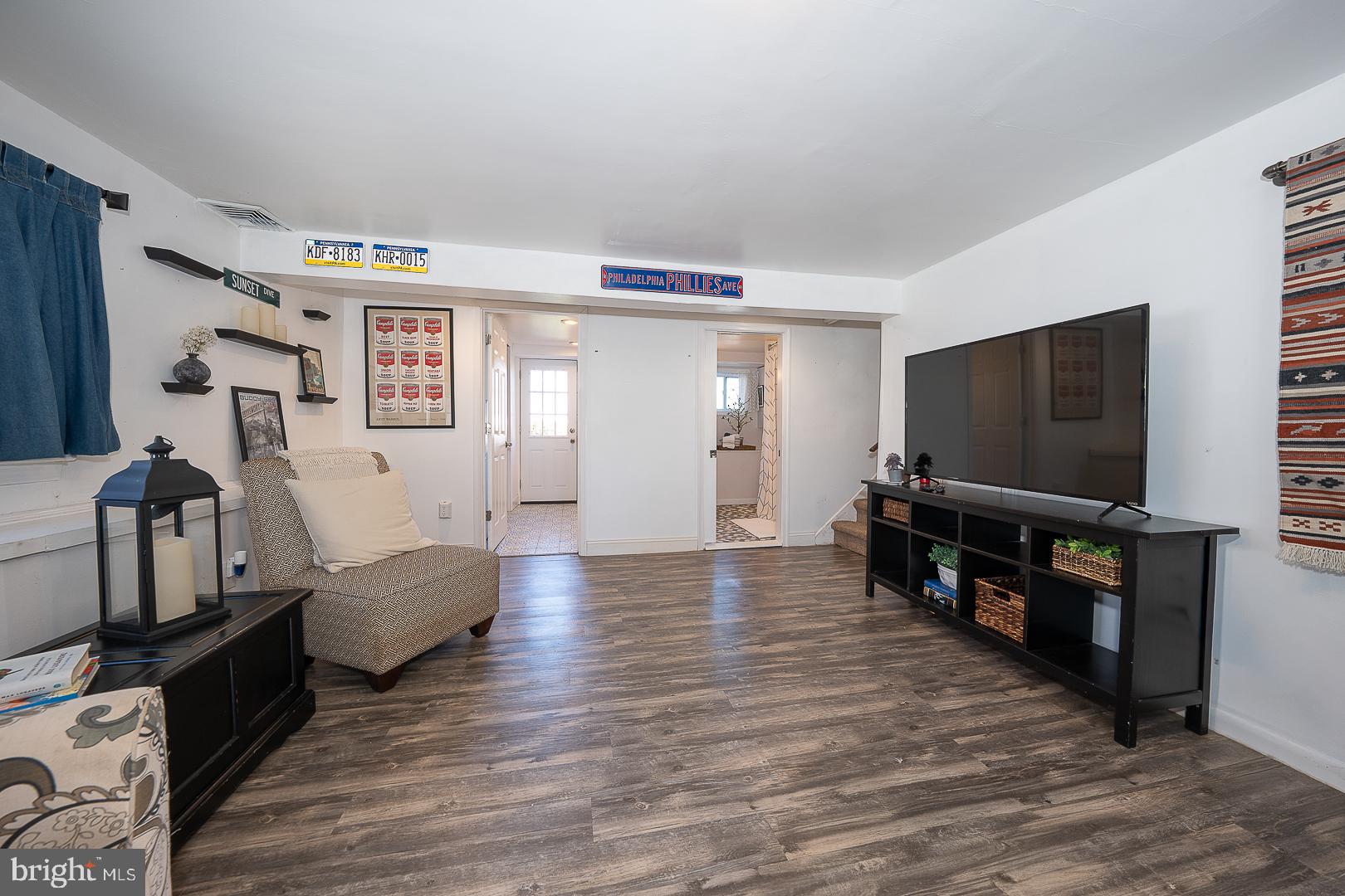 RONNIE PARK - Residential