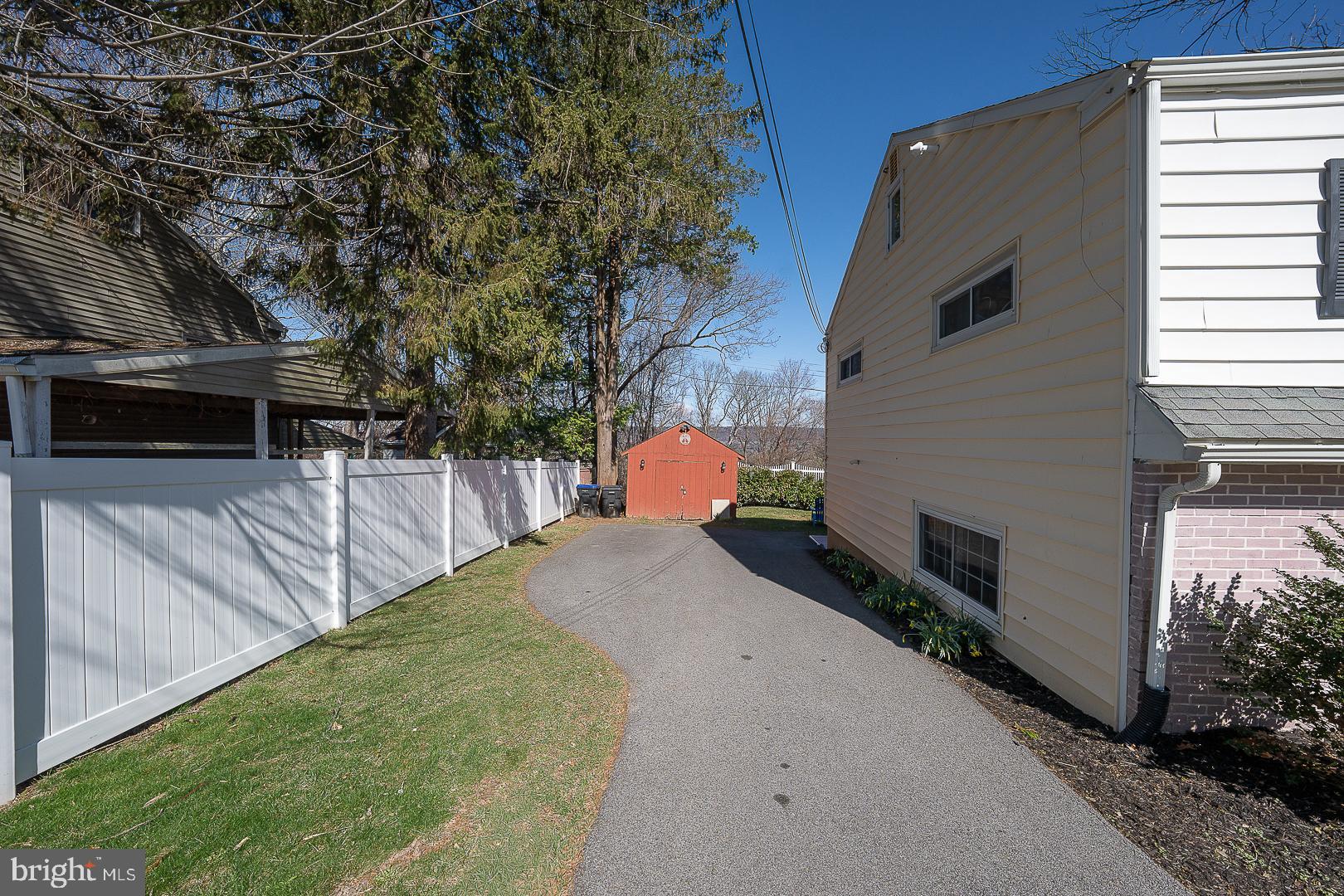 RONNIE PARK - Residential