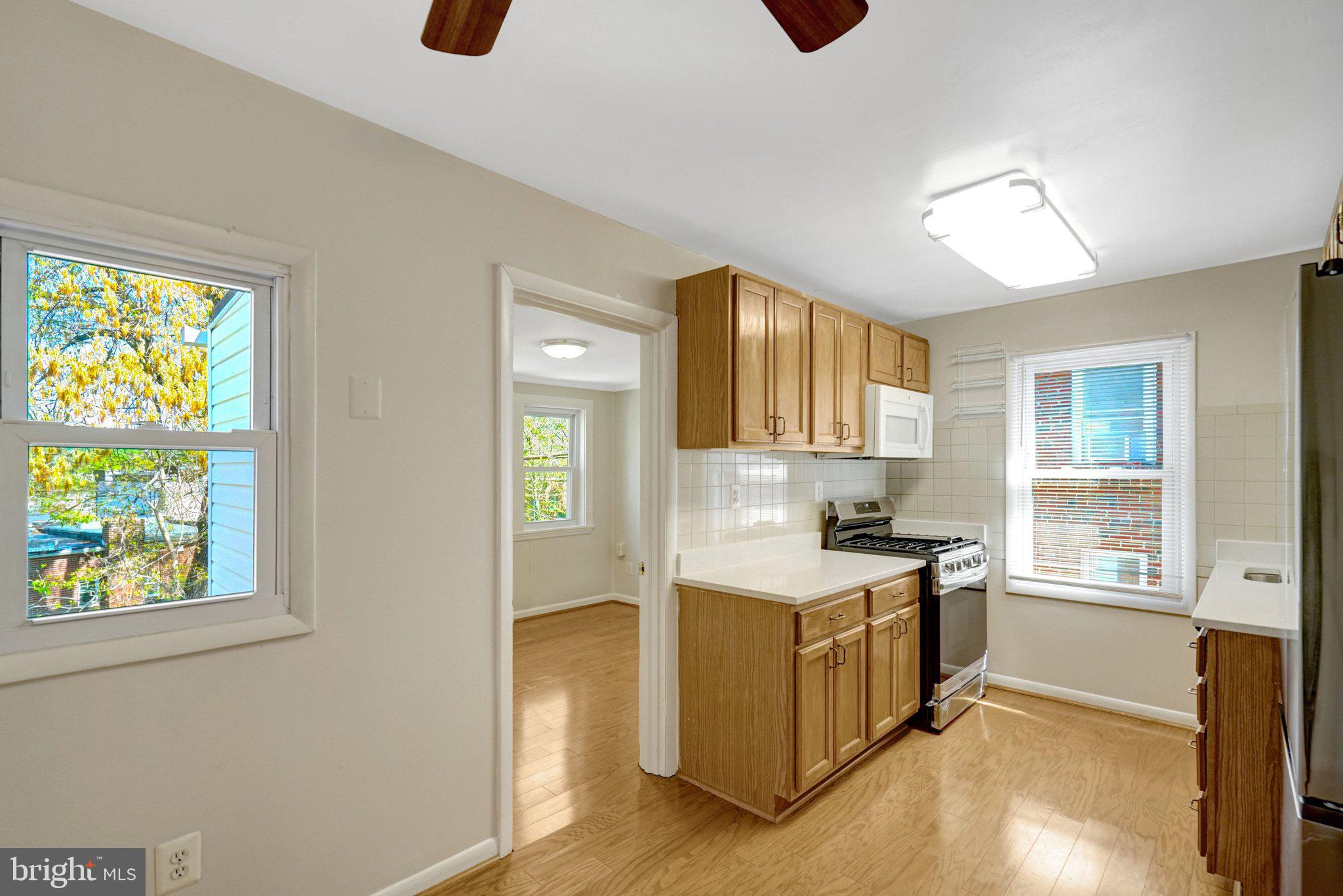 1553 19TH STREET N 2