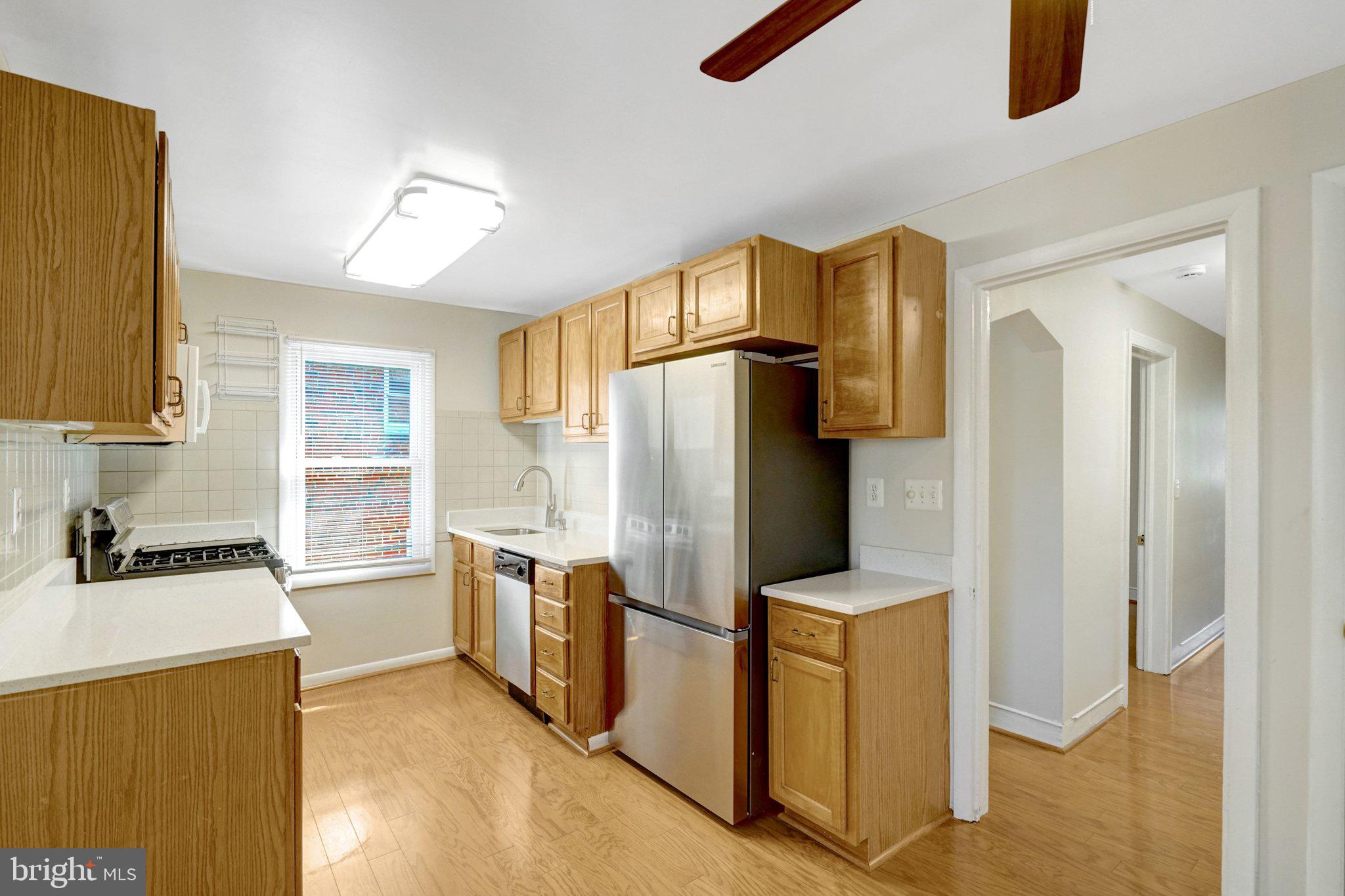 1553 19TH STREET N 2