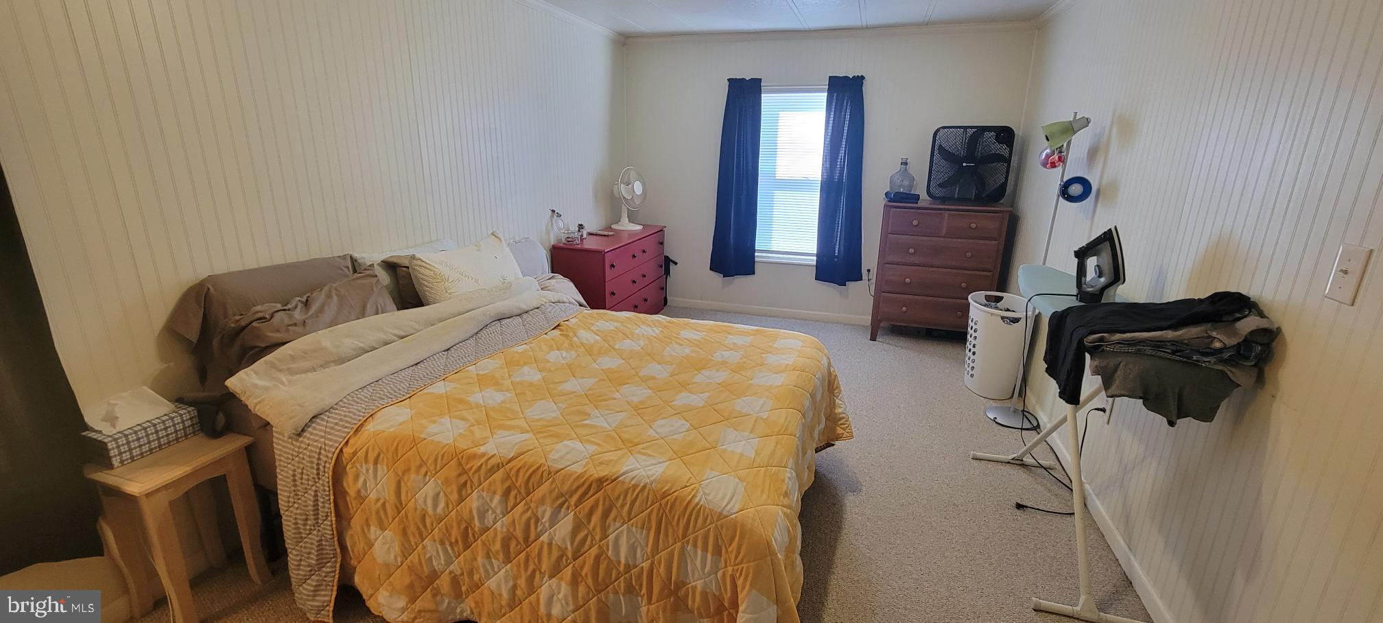 LAKESIDE VILLAGE - Residential