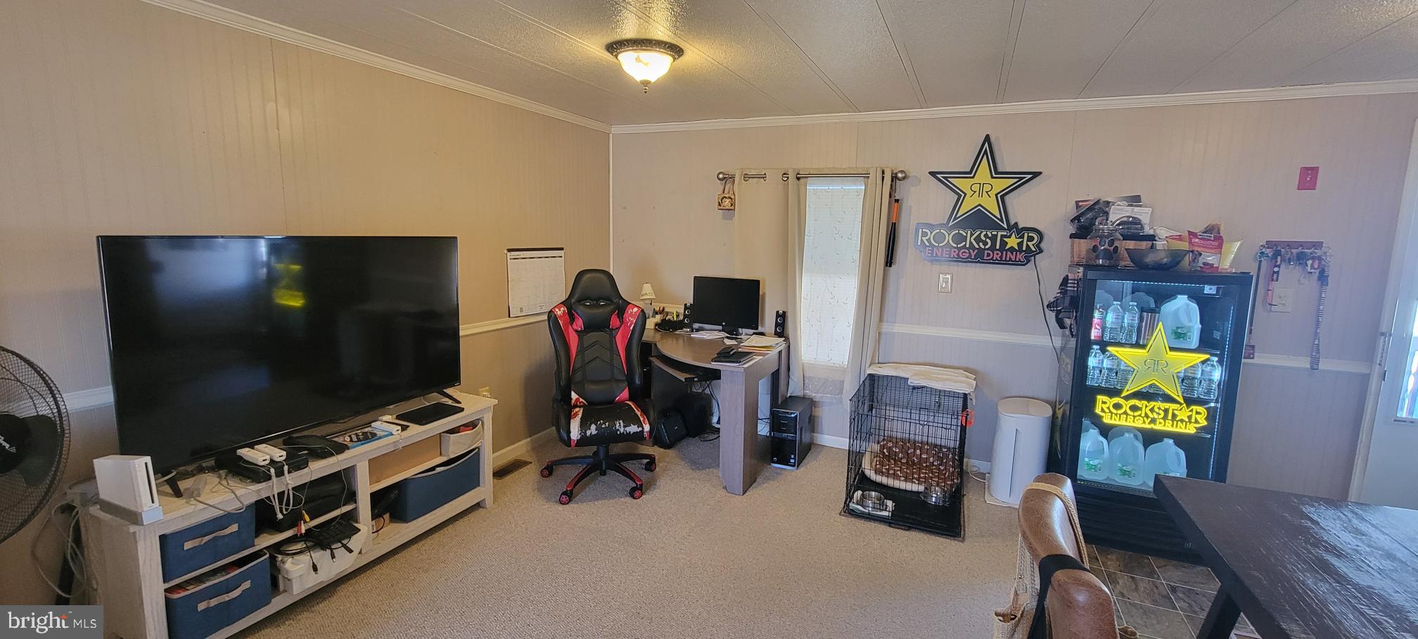 LAKESIDE VILLAGE - Residential