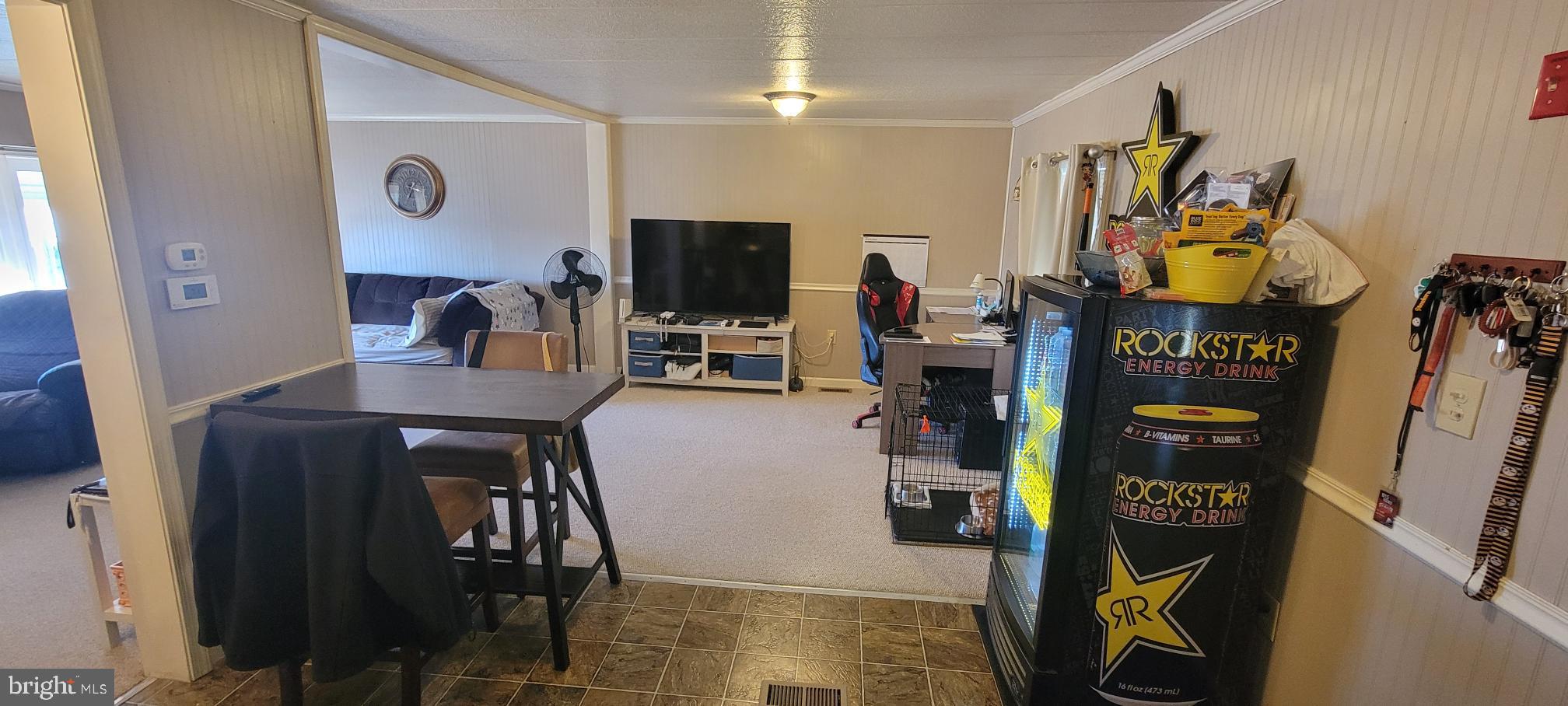 LAKESIDE VILLAGE - Residential