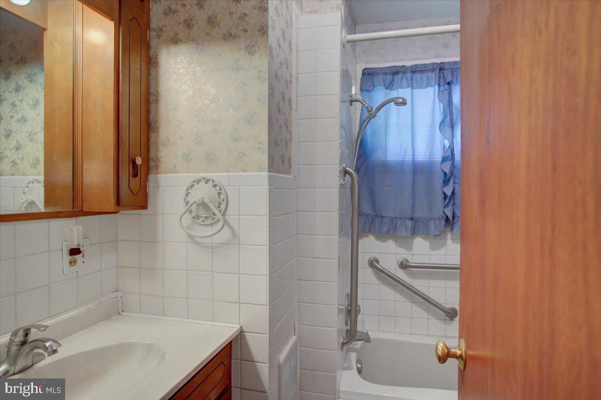 HANCOCK - Residential