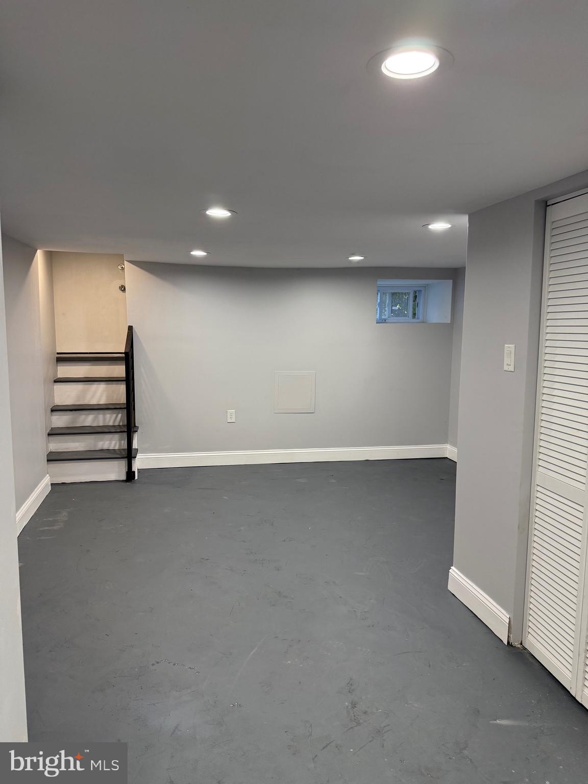 WEST PHILADELPHIA - Residential