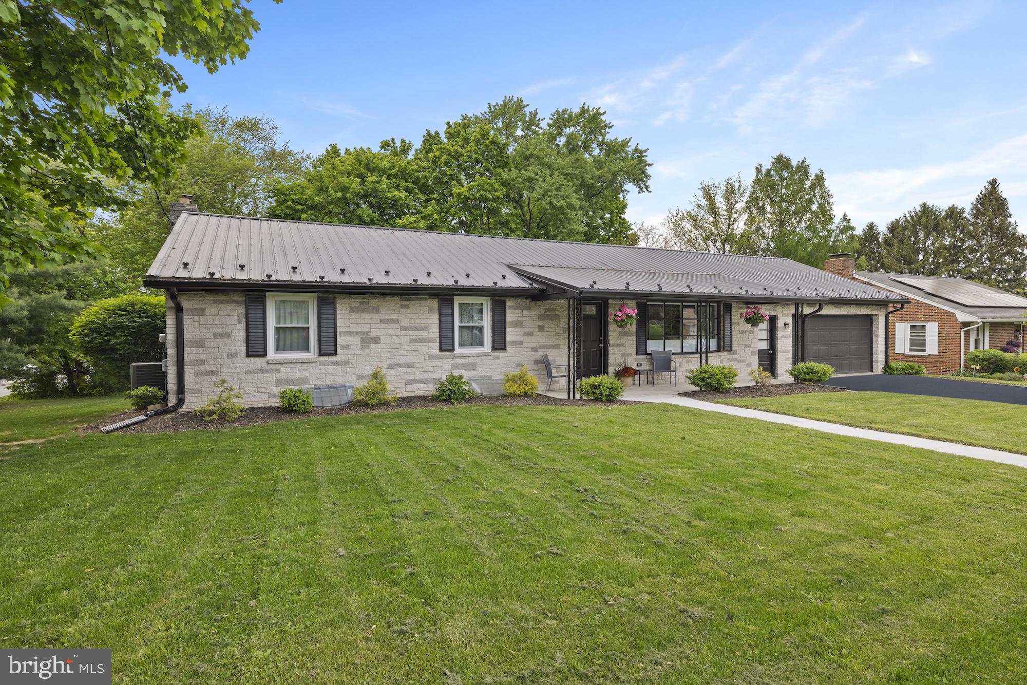 BLOOMING GROVE - Residential