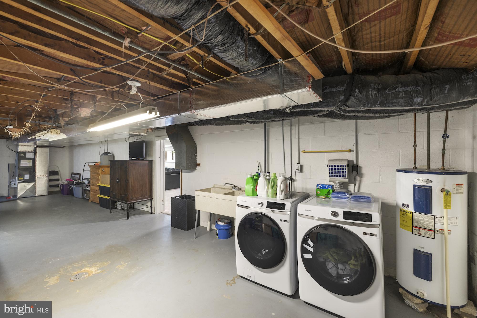 BLOOMING GROVE - Residential