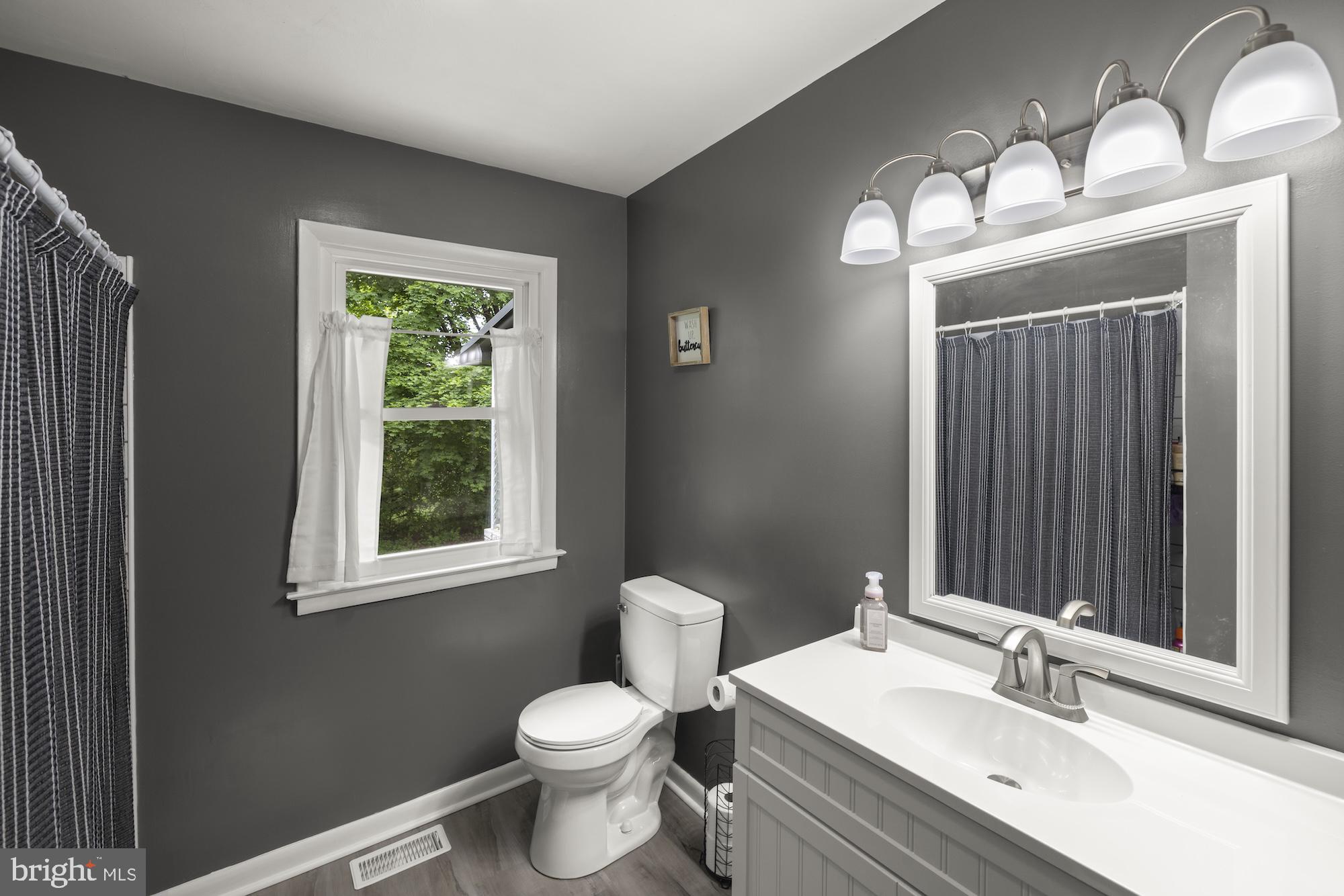 BLOOMING GROVE - Residential