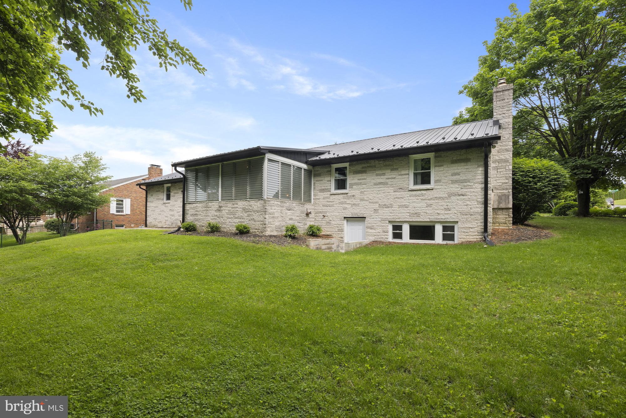 BLOOMING GROVE - Residential