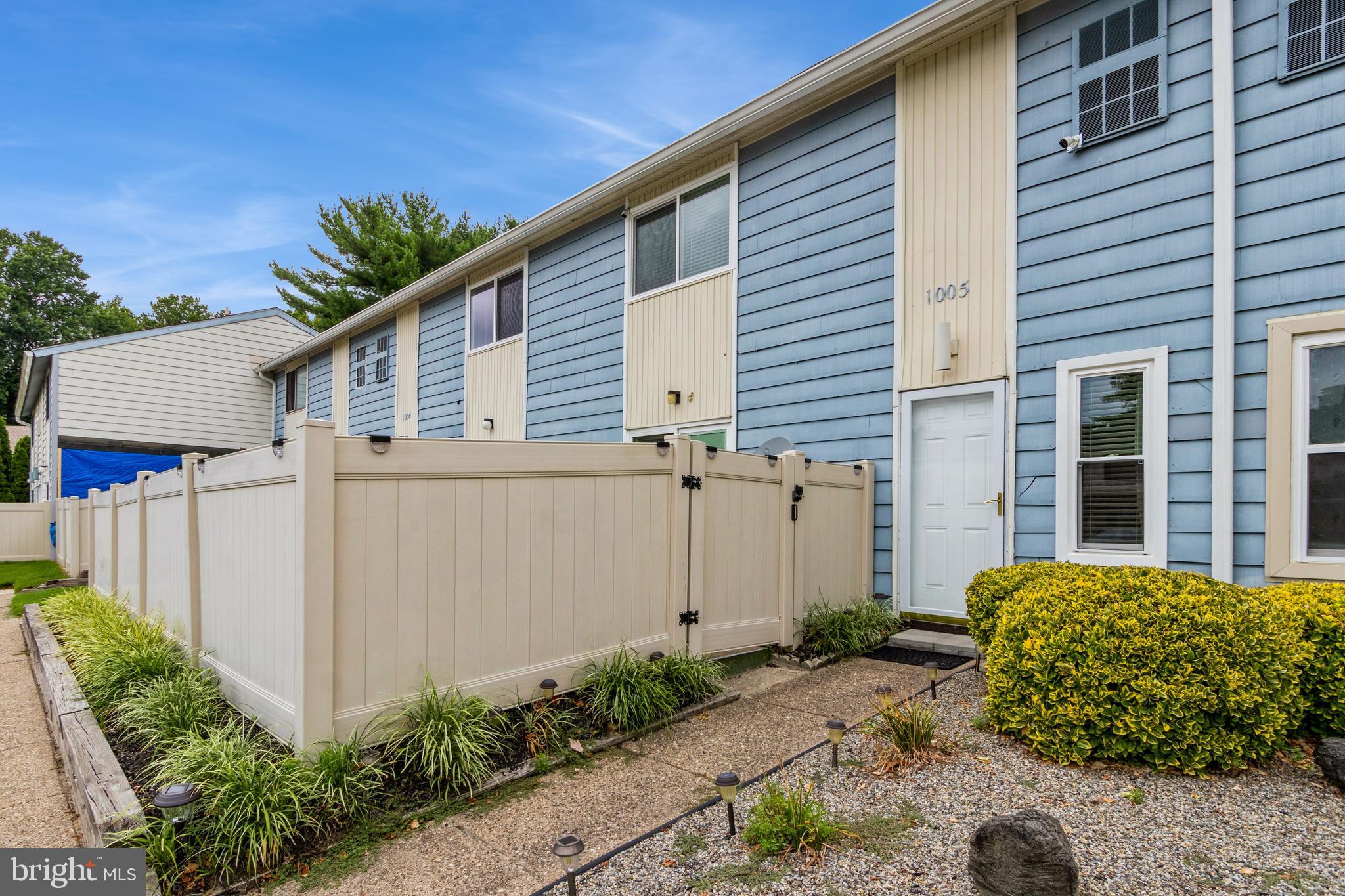 1005 MASON RUN