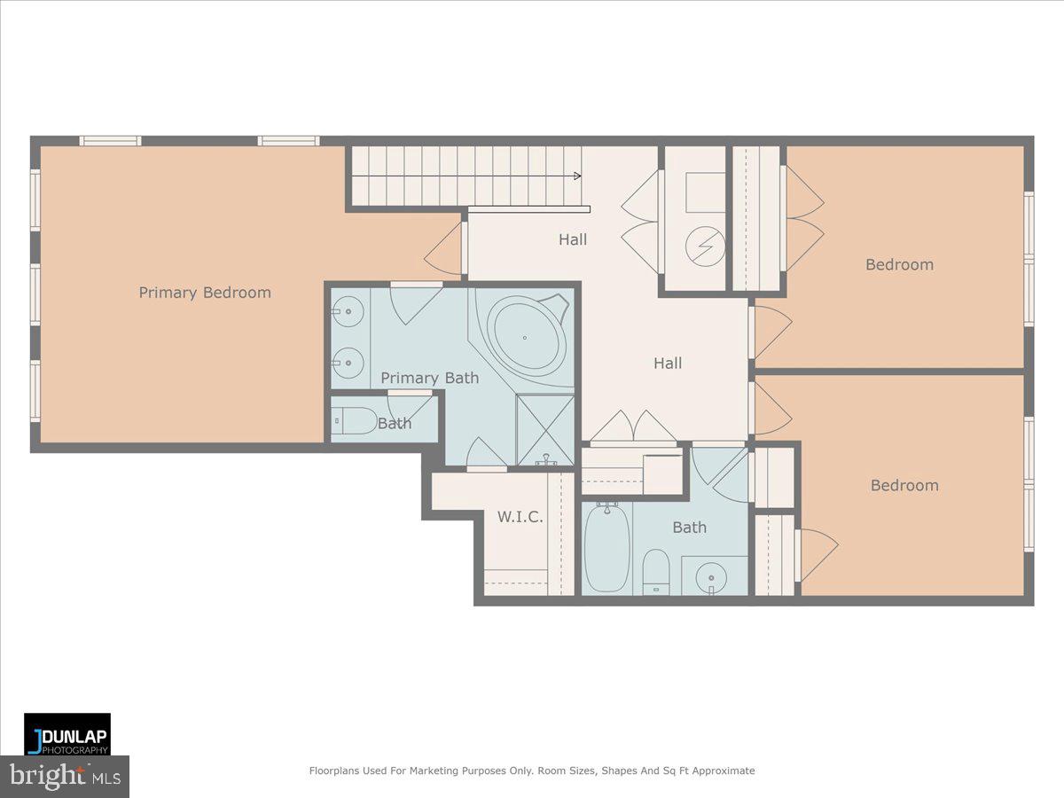 POTOMAC CLUB CONDOMINIUMS - Residential