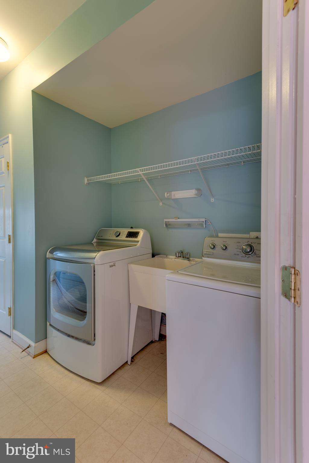 KEDGES STRAIT - Residential