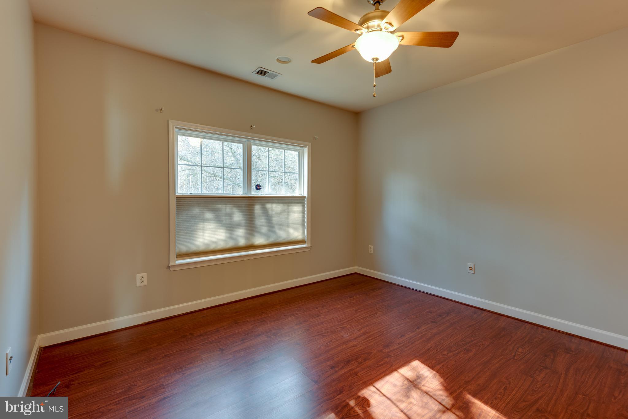 KEDGES STRAIT - Residential