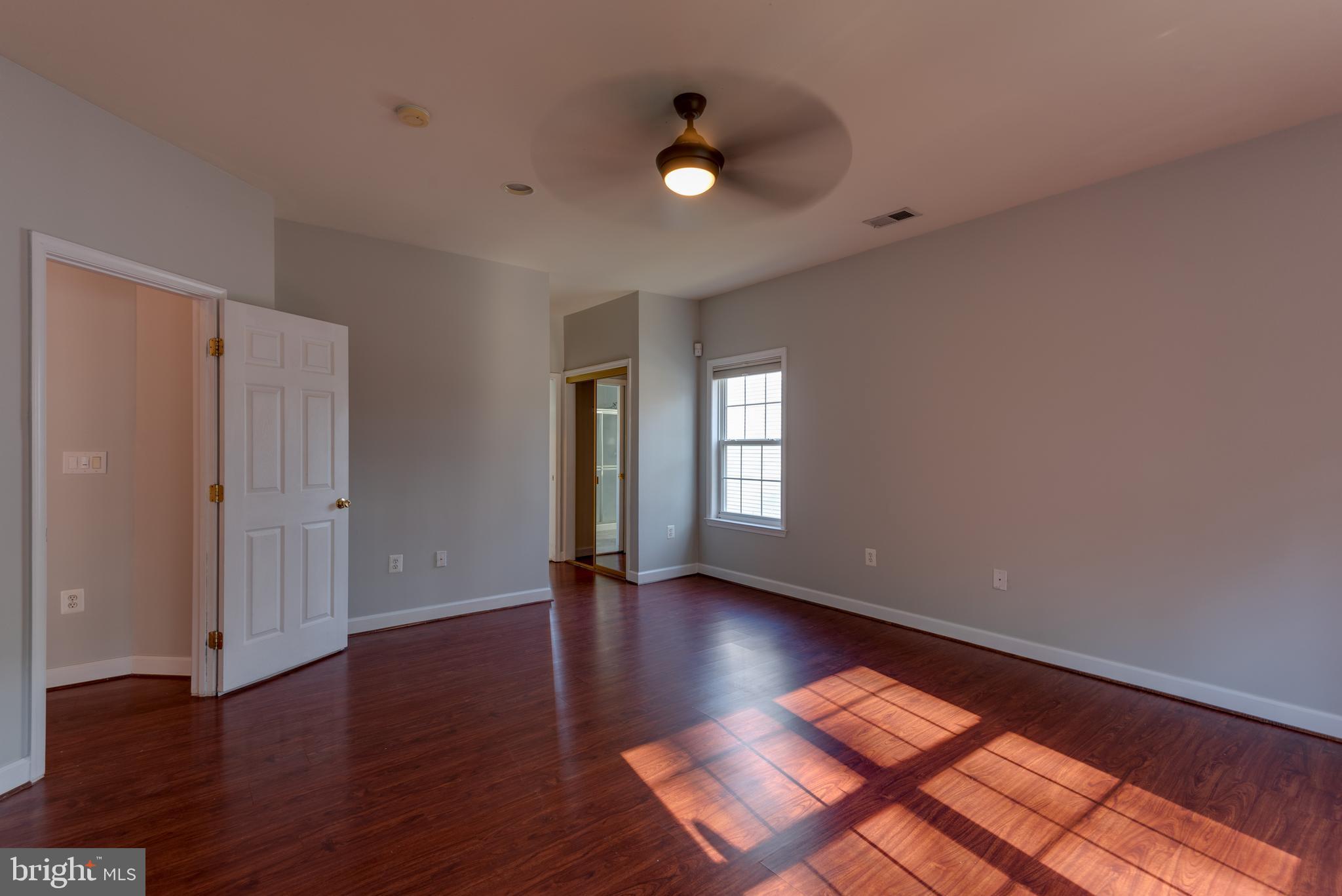 KEDGES STRAIT - Residential