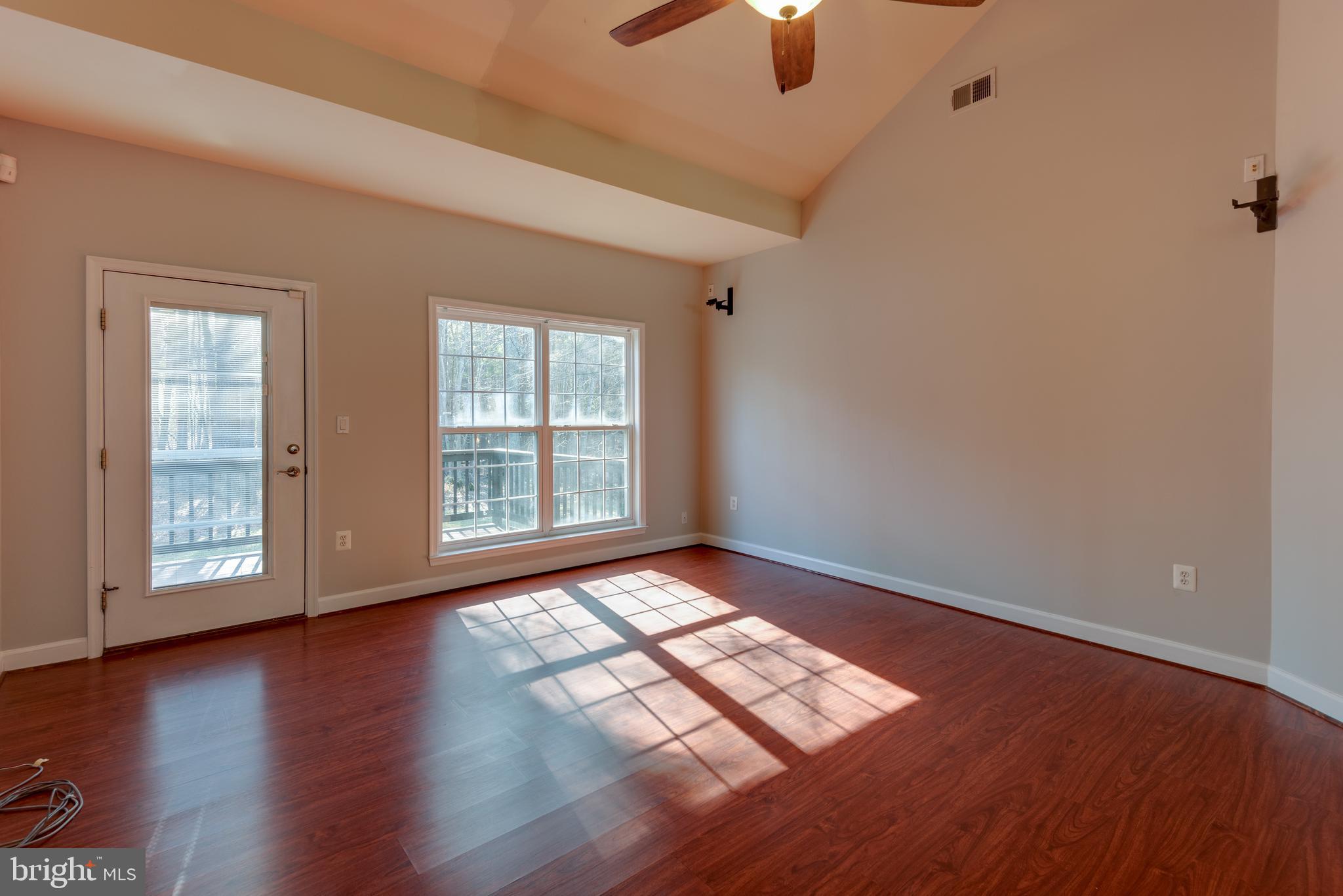 KEDGES STRAIT - Residential