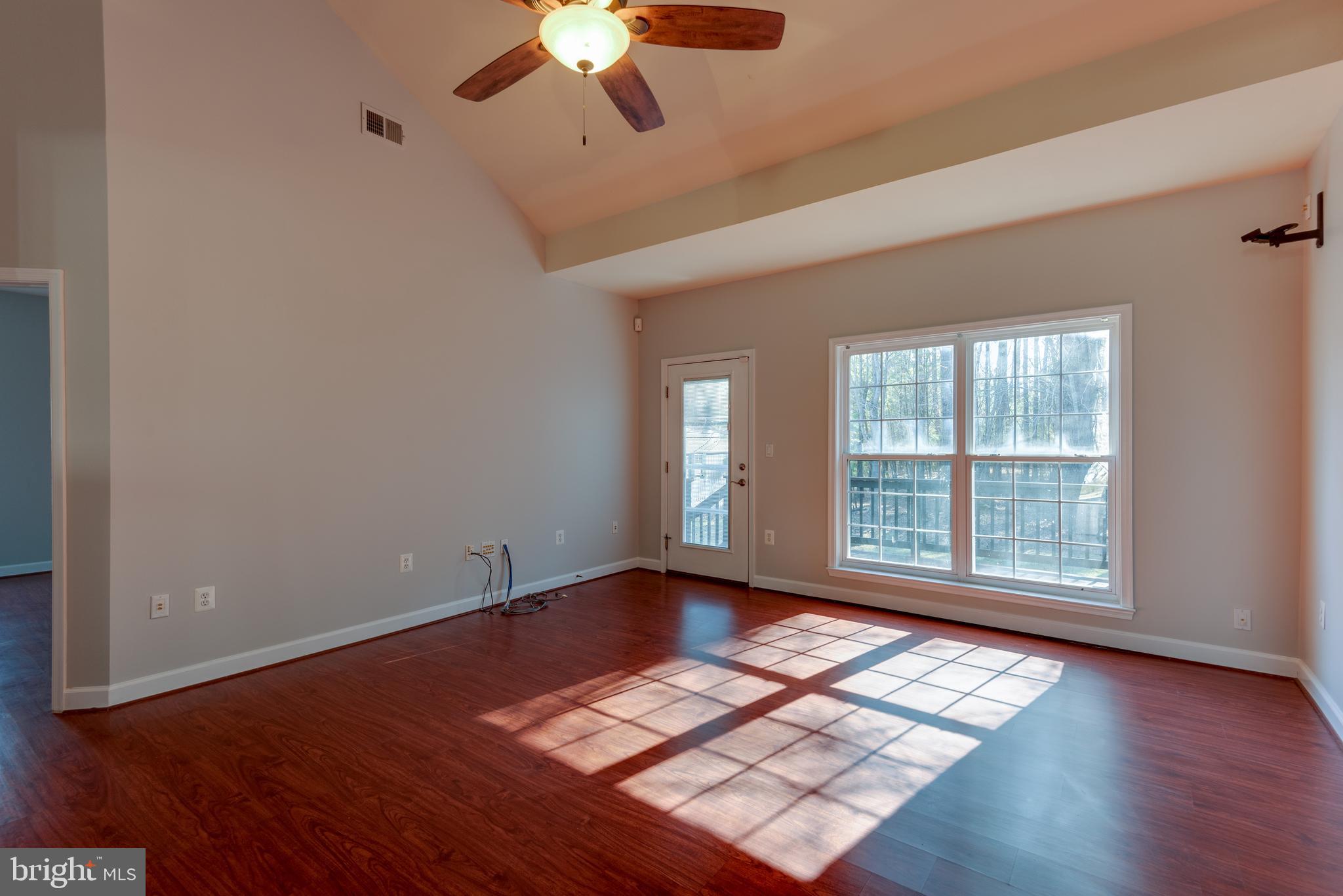 KEDGES STRAIT - Residential