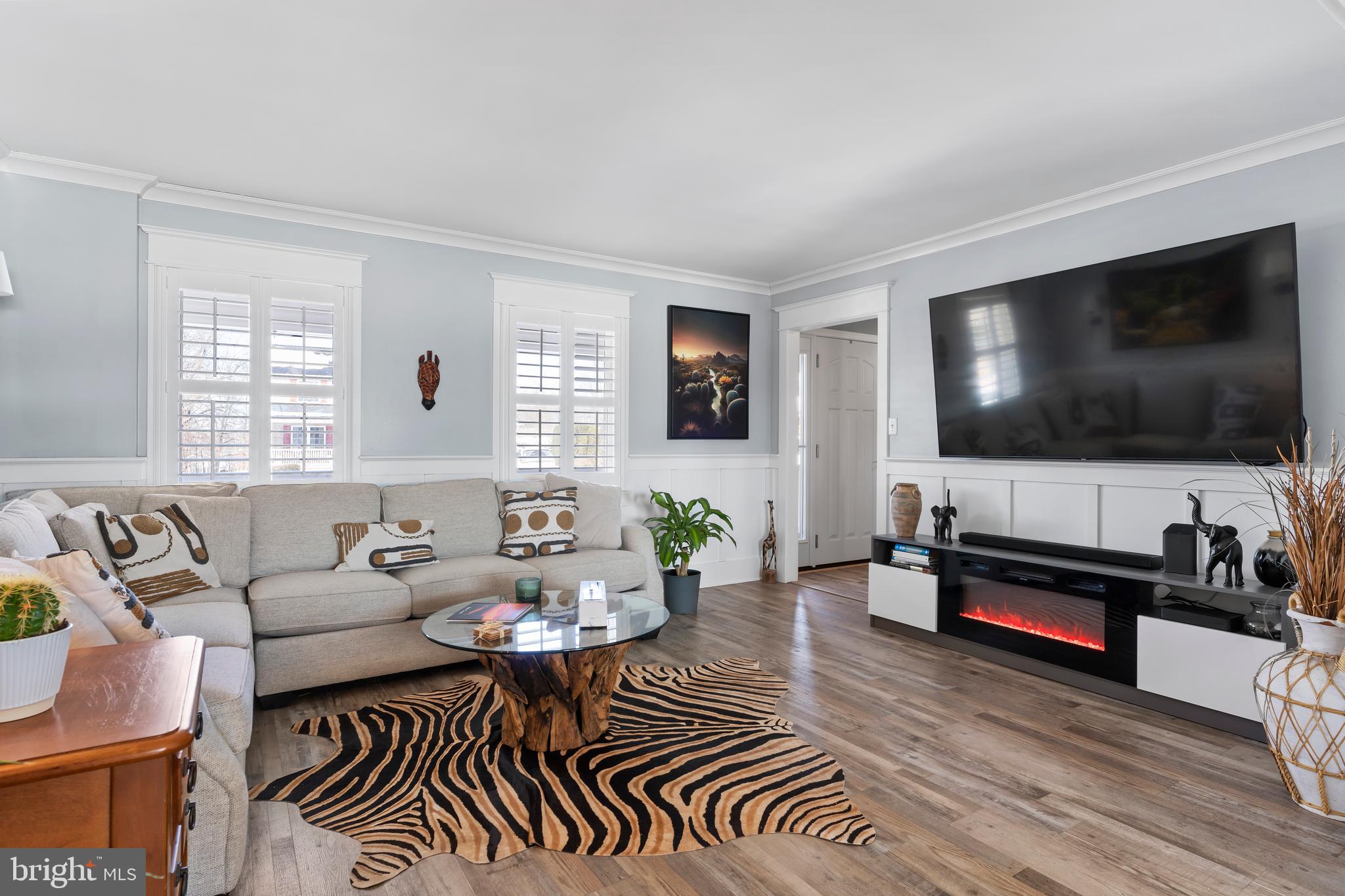 MONTADALE CREST - Residential