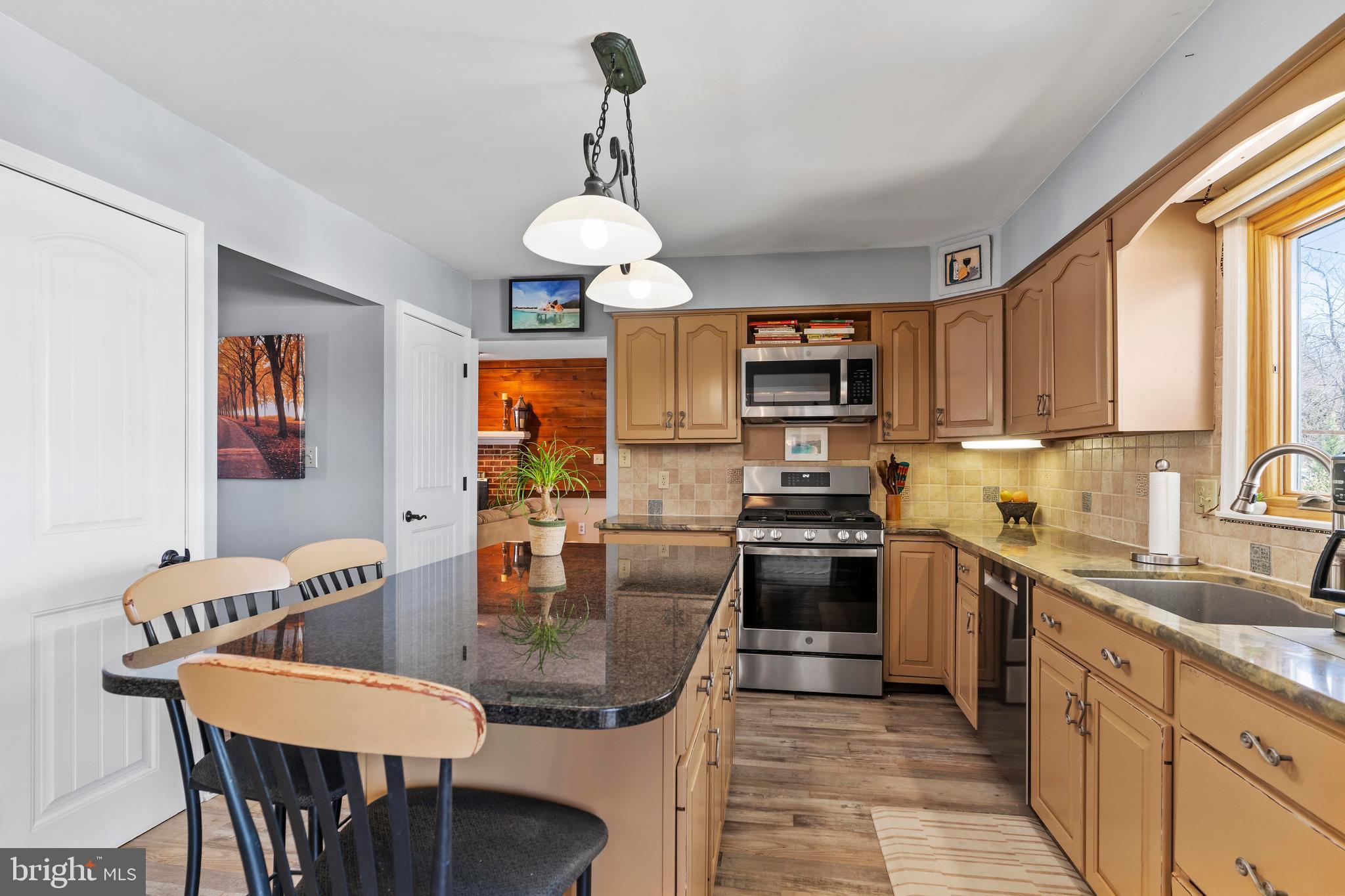 MONTADALE CREST - Residential