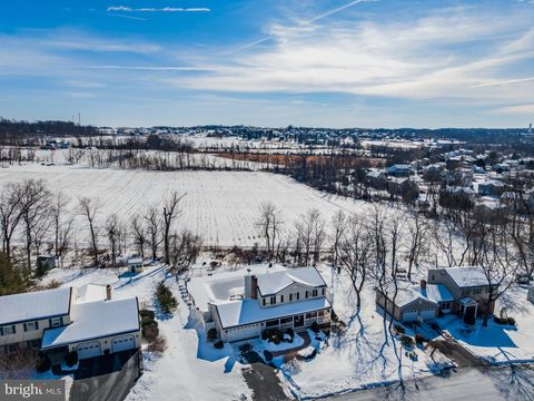 Tiny photo for 14 Montadale Drive, DILLSBURG, PA 17019 (MLS # PAYK2097504)