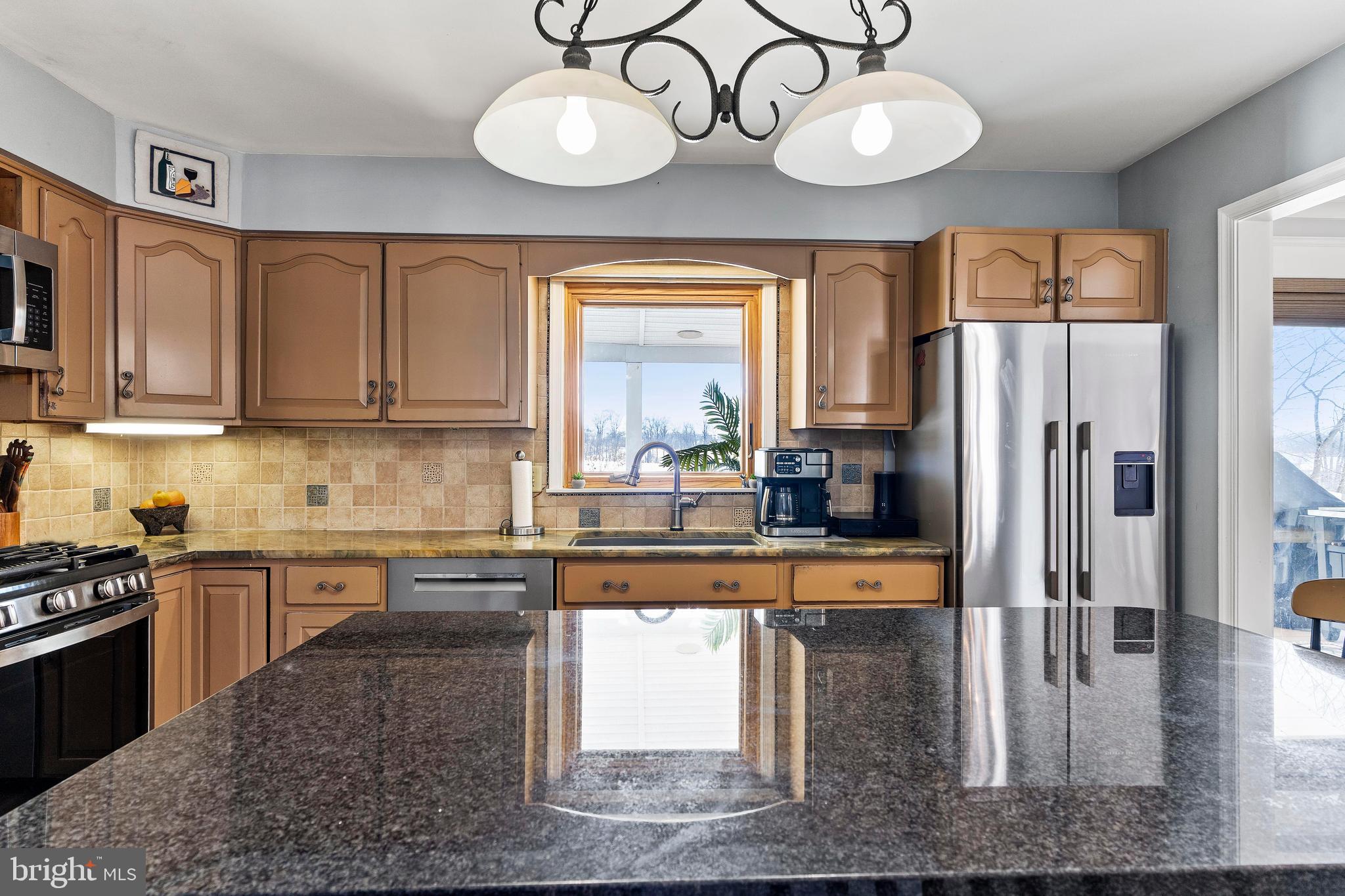 MONTADALE CREST - Residential