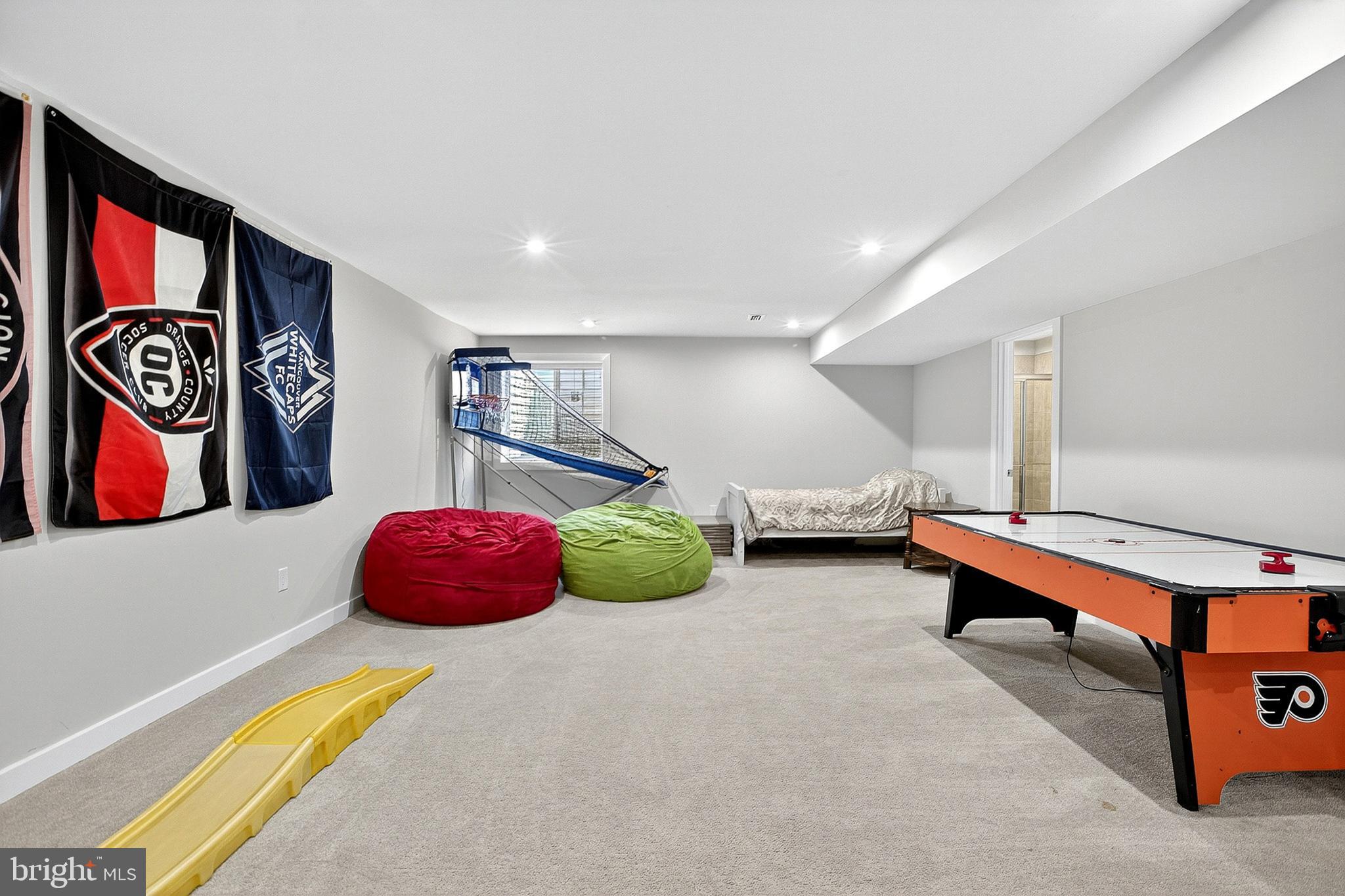 PRESERVE AT DEEP CRK - Residential