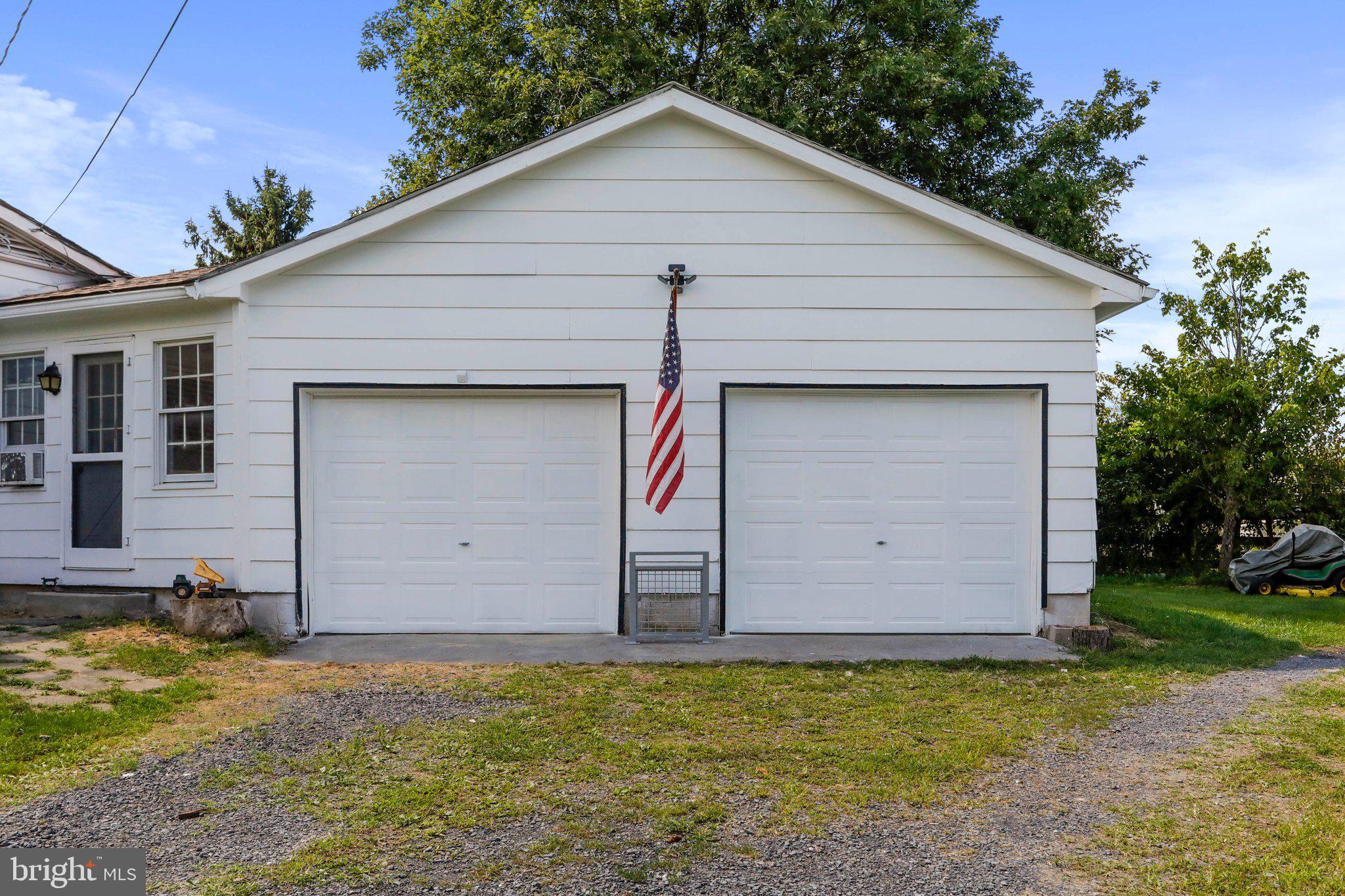 FREDERICK COUNTY - Residential